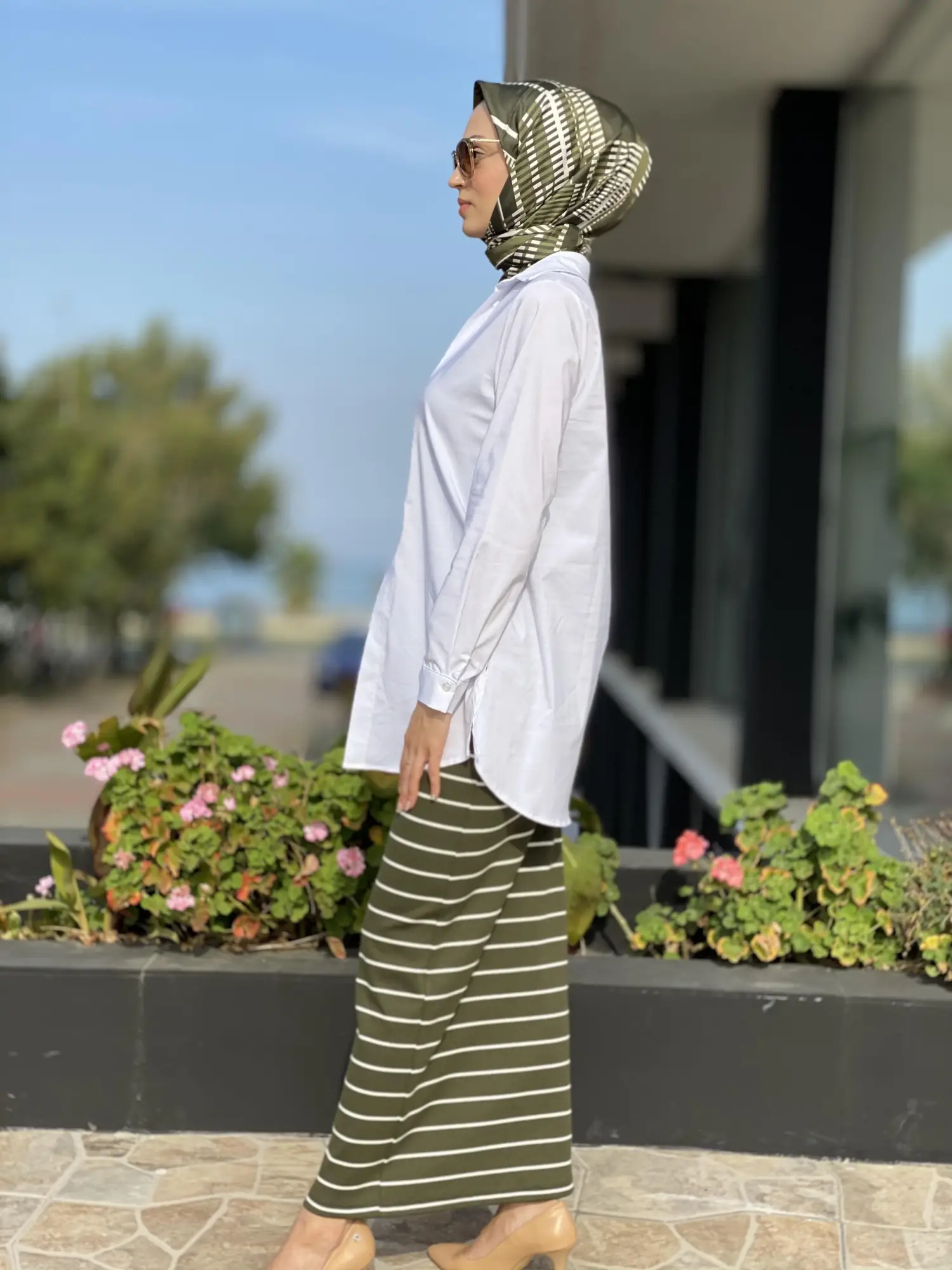 Almarwah Triko Detaylı Beyaz Gömlek 101929