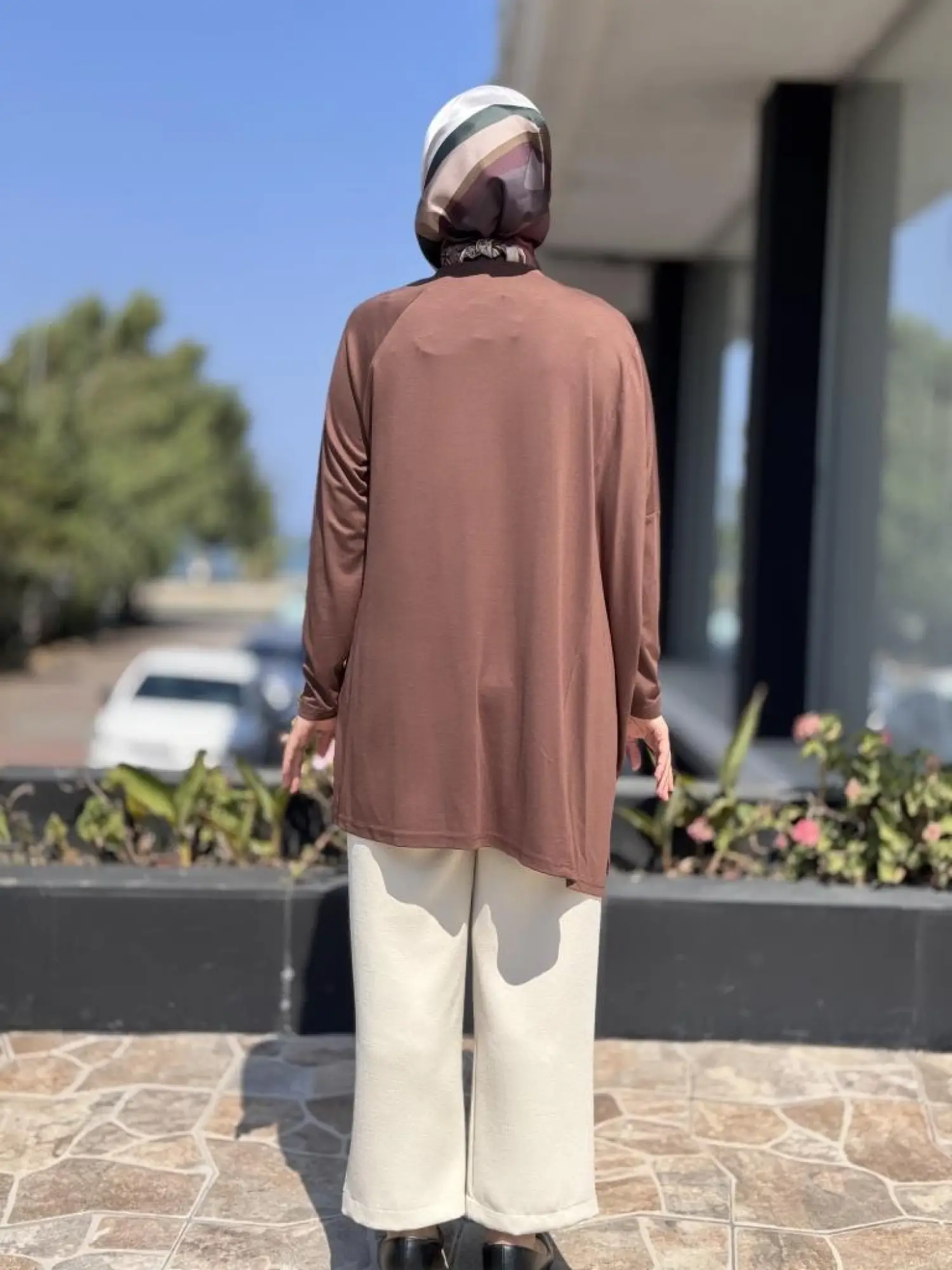 Almarwah Yandan Yırtmaçlı Viscon Tunik 102227