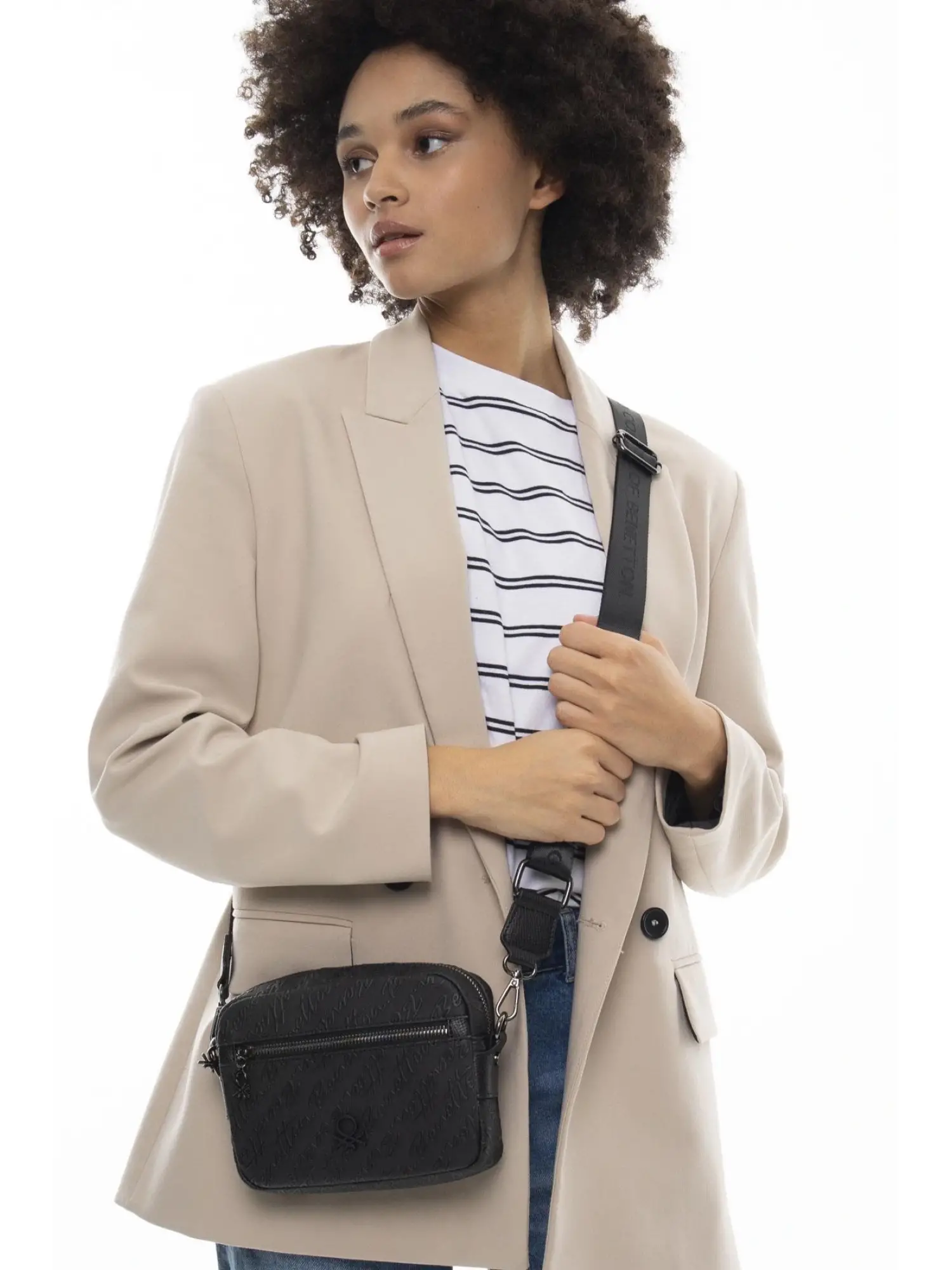 Benetton Monogram Yazılı Fermuarlı Çapraz Çanta BNT1059