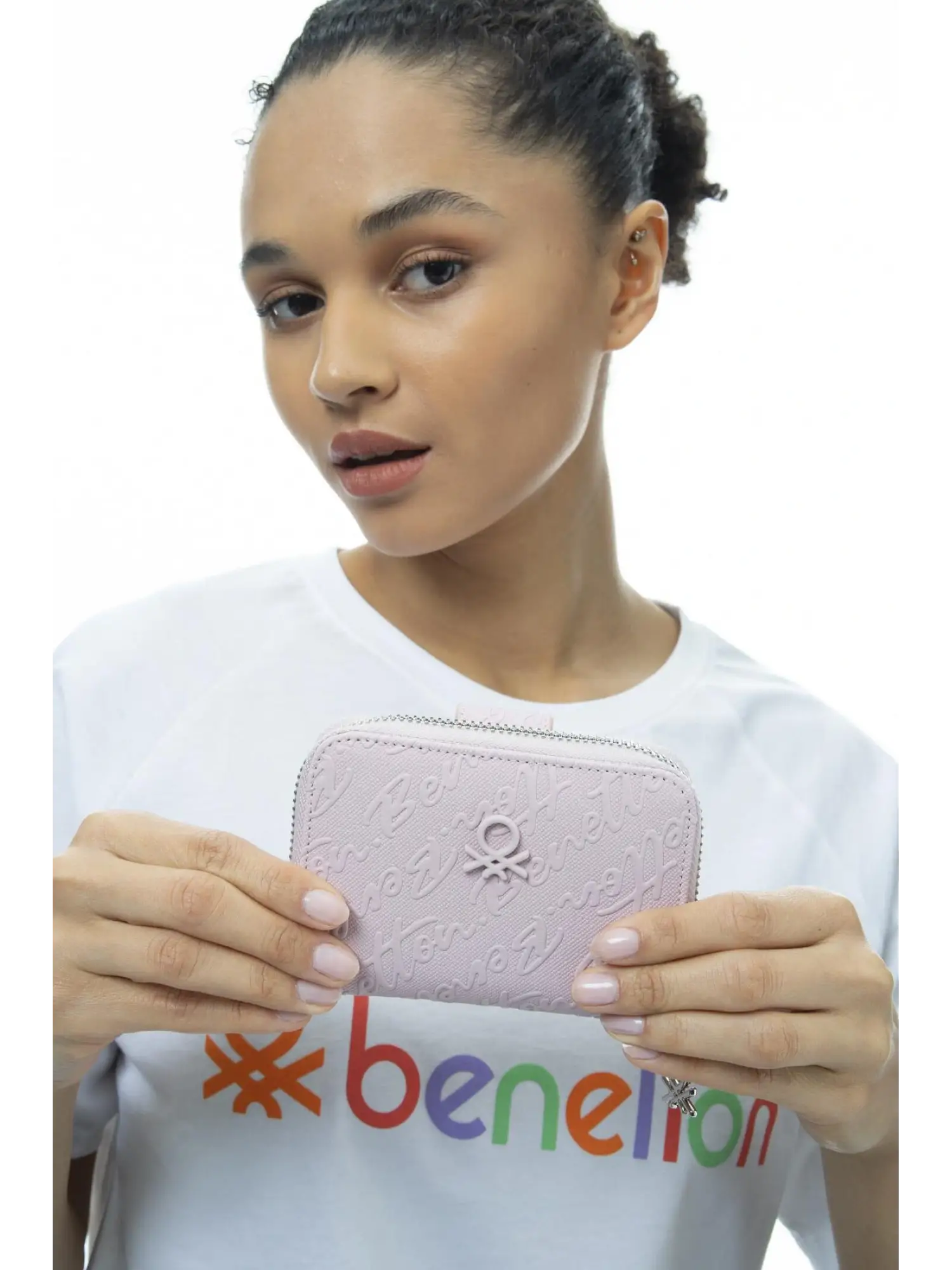 Benetton Yazılı Fermuarlı Cüzdan BNT986