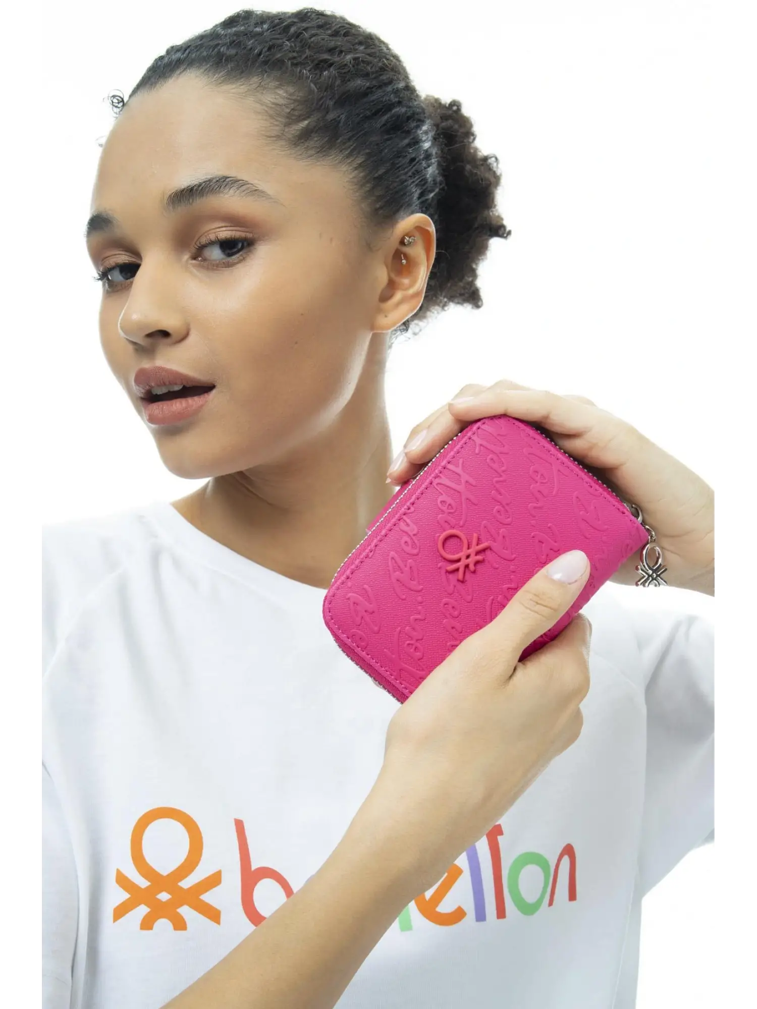 Benetton Yazılı Fermuarlı Cüzdan BNT986