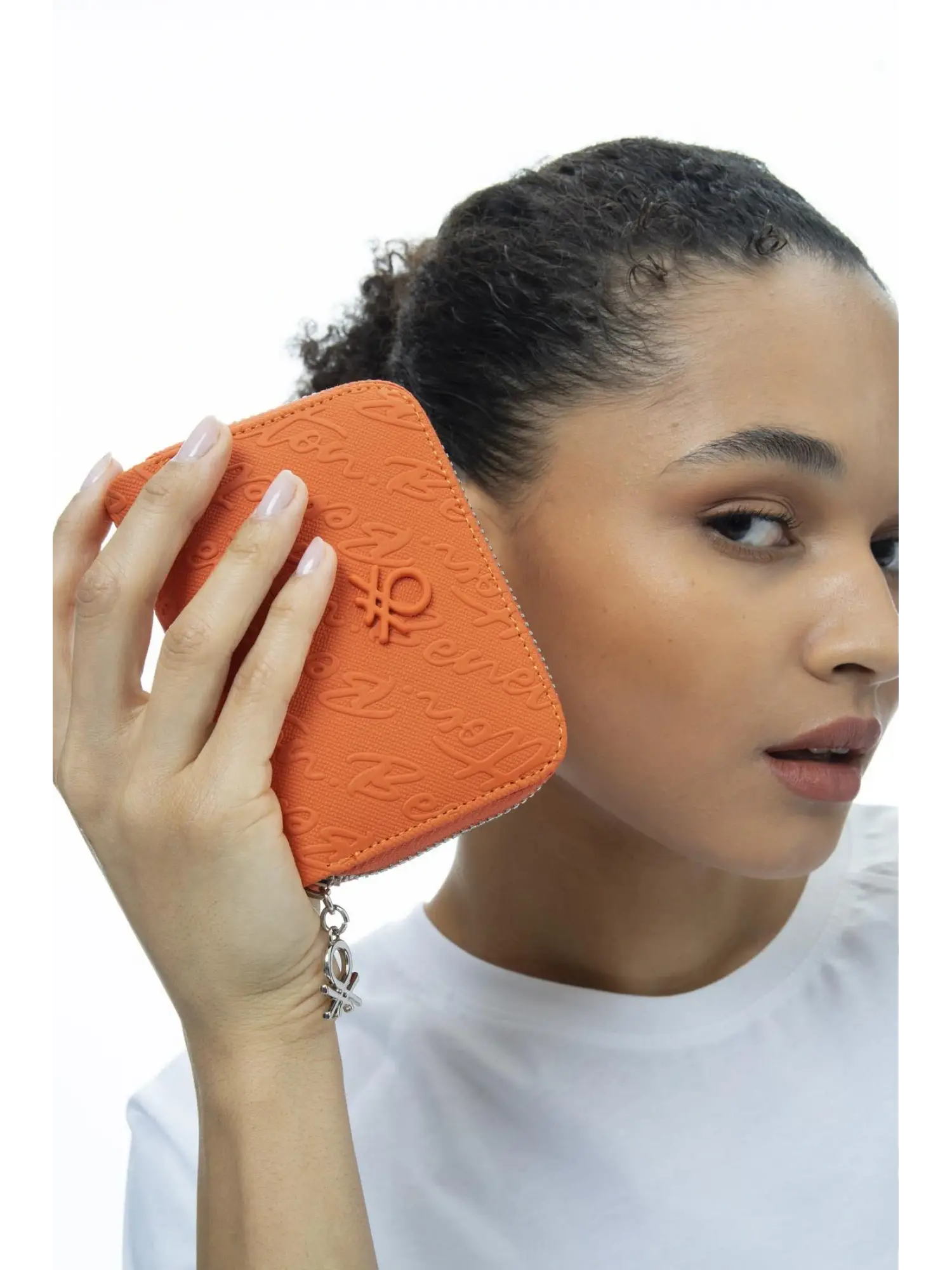 Benetton Yazılı Fermuarlı Cüzdan BNT986