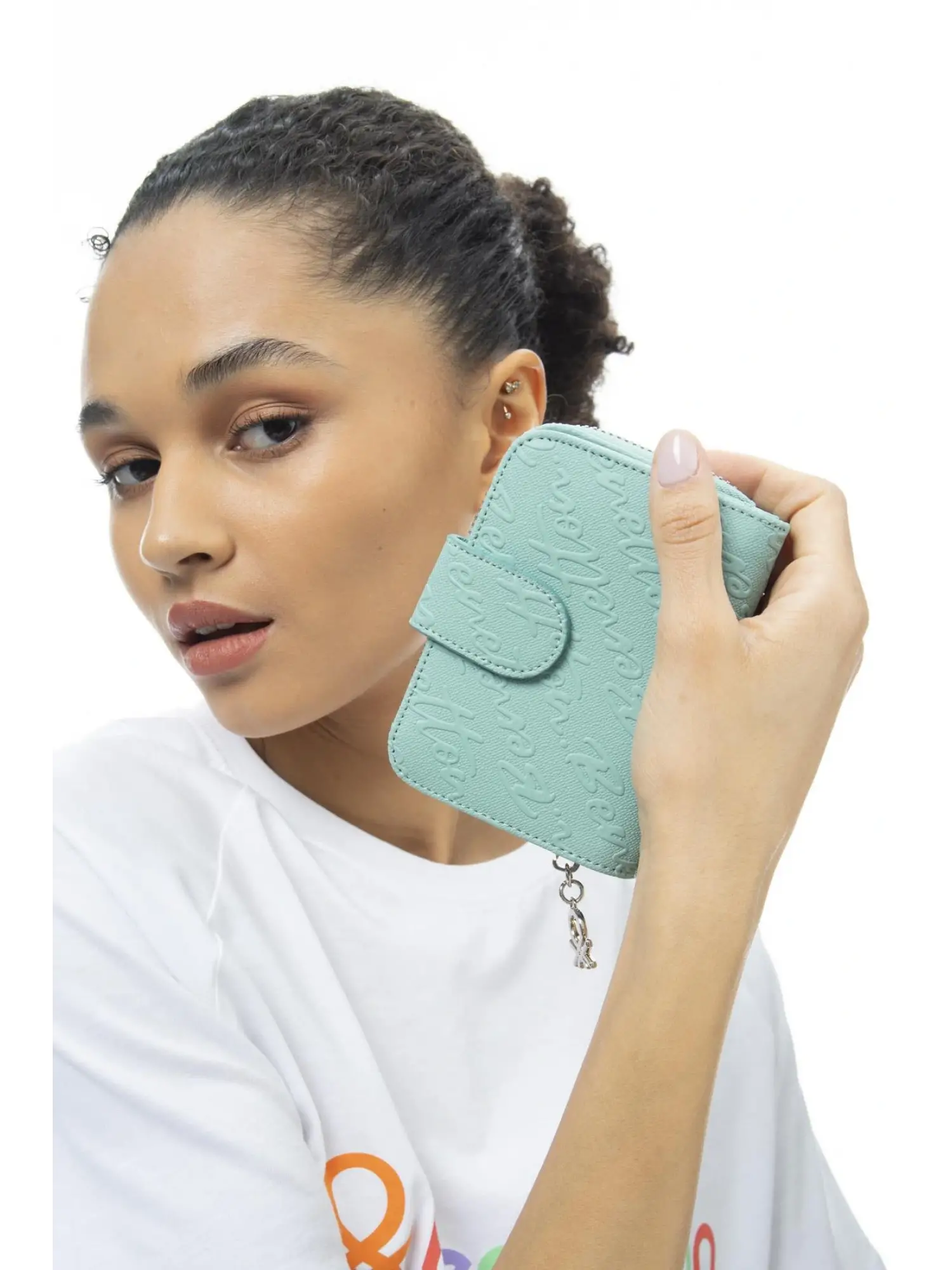 Benetton Yazılı Fermuarlı Cüzdan BNT986