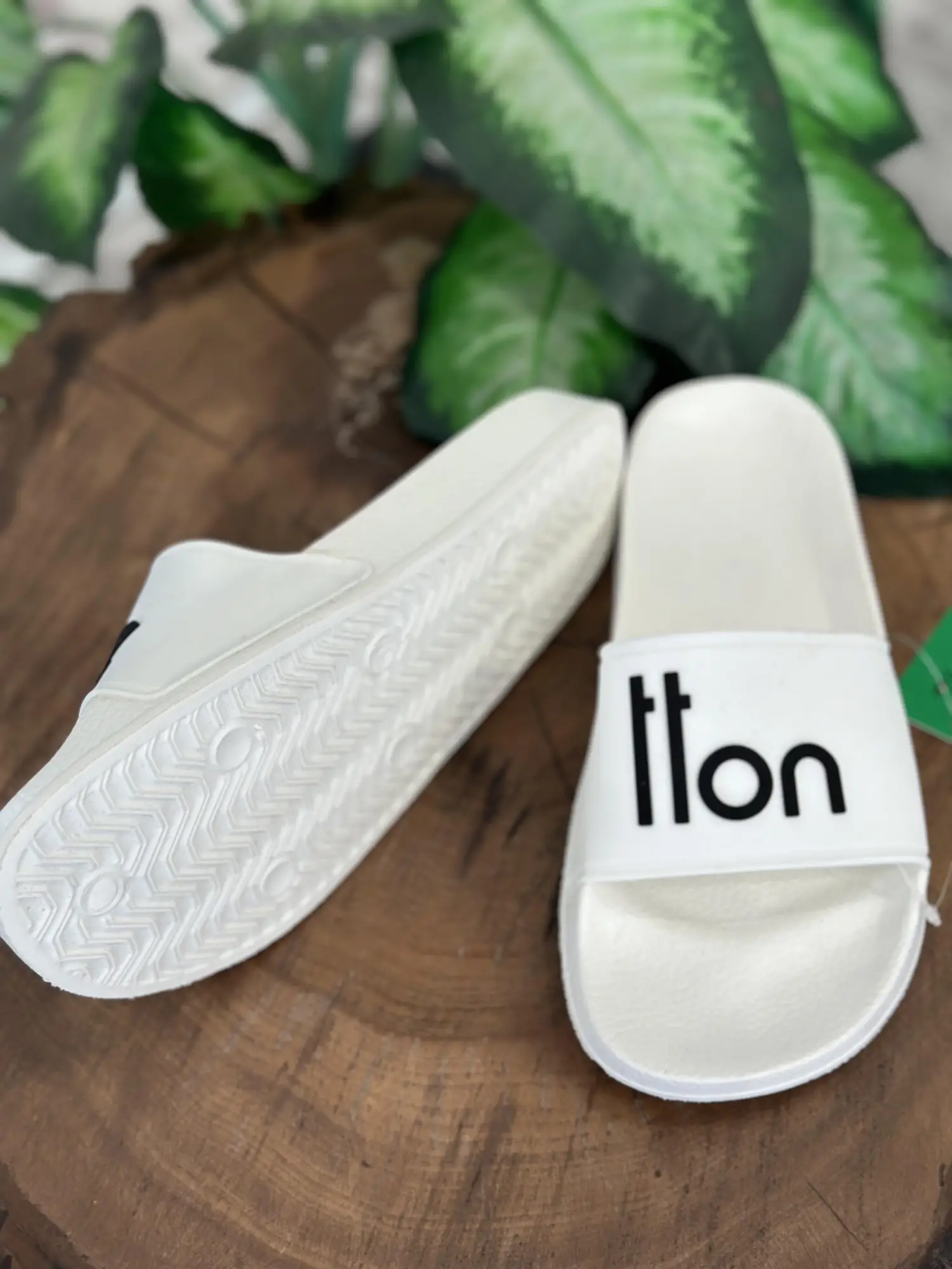 Benetton Yazılı Yumuşak Taban Terlik  BN1381