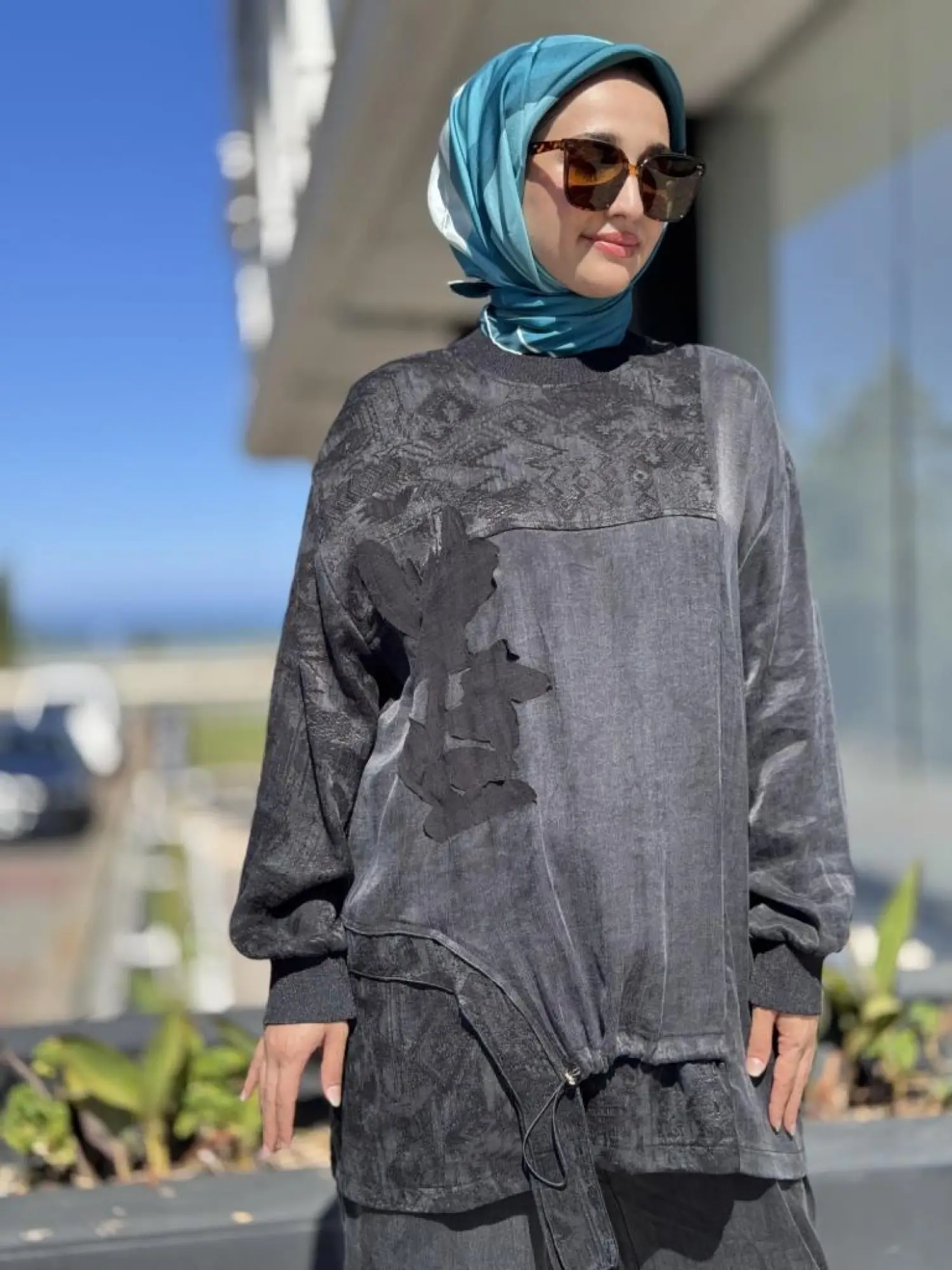 Ghisa Büzgü ve Parça Detaylı Cupra İpek Tunik Pantolon Takım 4049