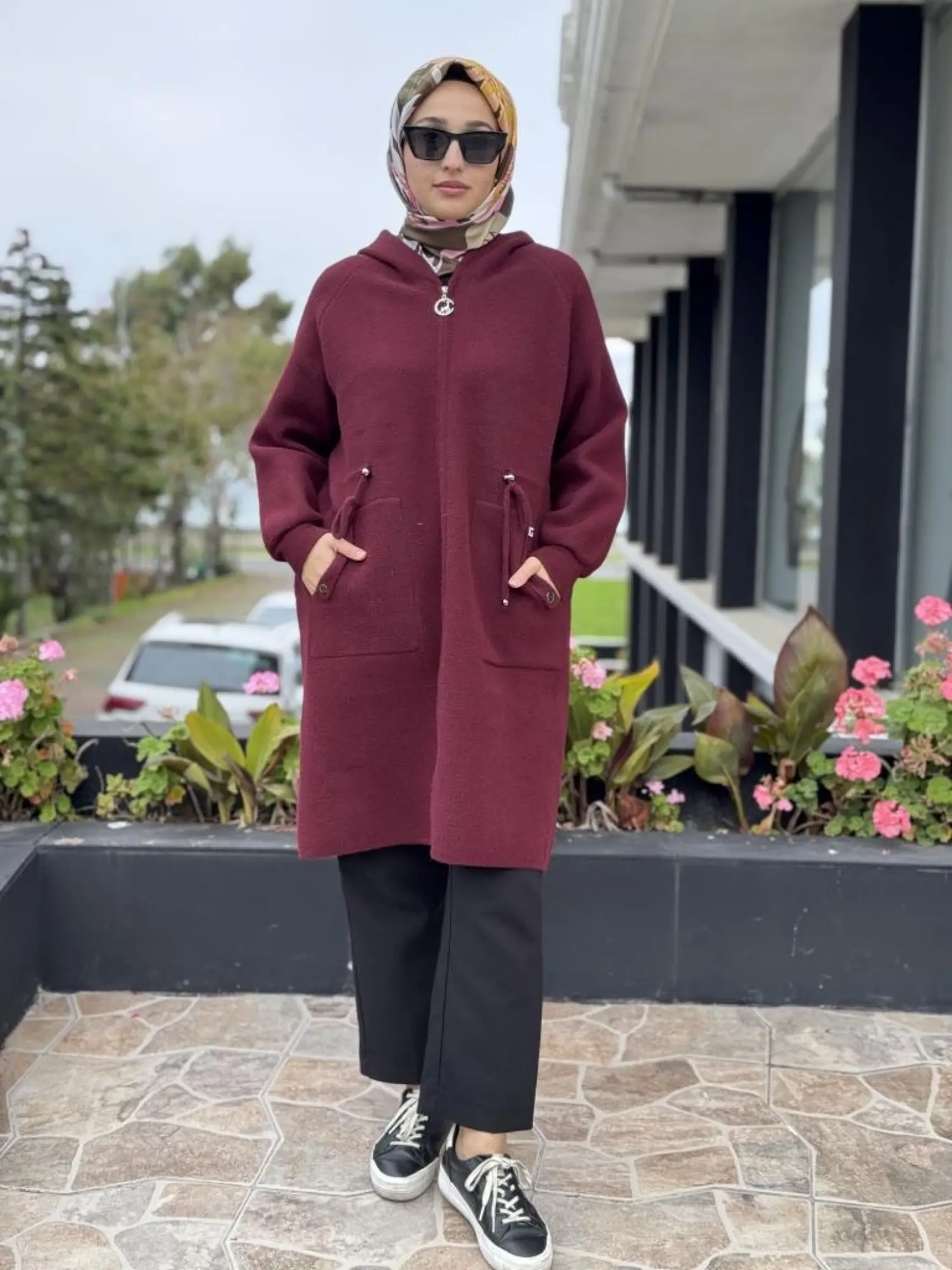 Ghisa Fermuarlı Kapüşonlu Kaban 6545