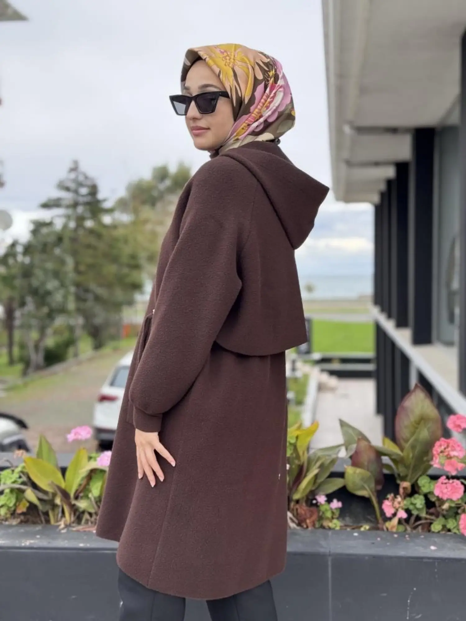 Ghisa Fermuarlı Kapüşonlu Kaban 6545