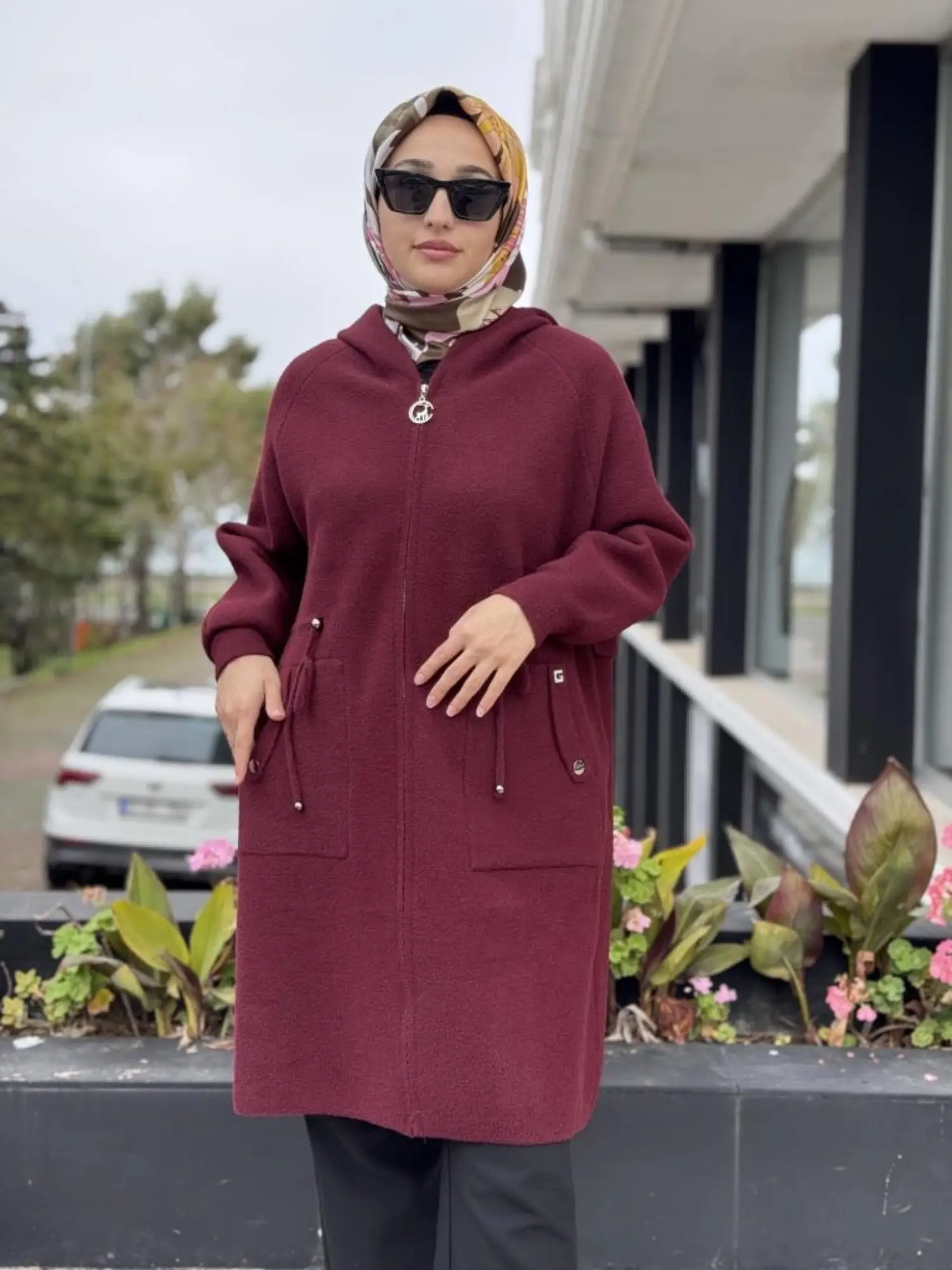 Ghisa Fermuarlı Kapüşonlu Kaban 6545