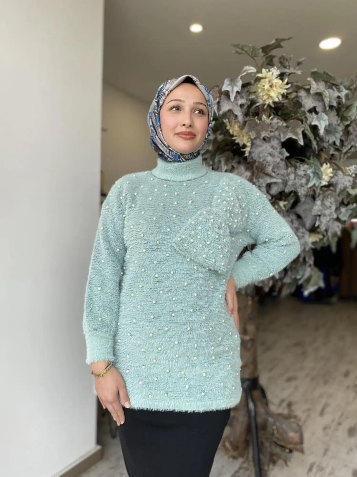 Ghisa Fiyonk Ve İnci Detaylı Tunik G4750