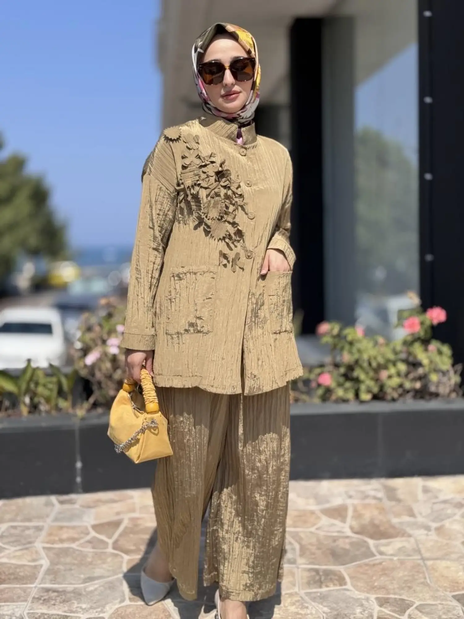 Ghisa Gögüs Detaylı Kraş Ceket Pantolon Takım 4064