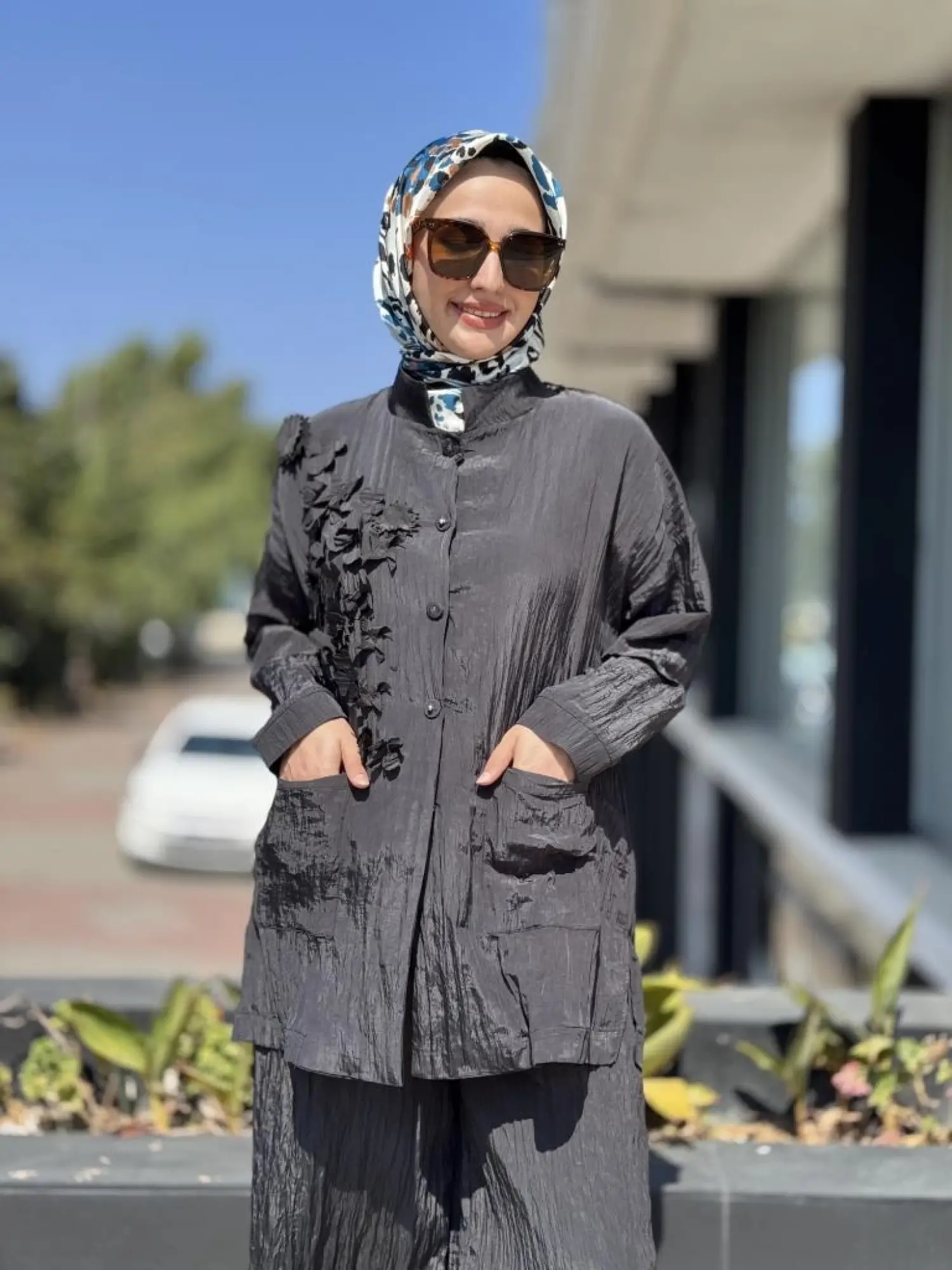 Ghisa Gögüs Detaylı Kraş Ceket Pantolon Takım 4064