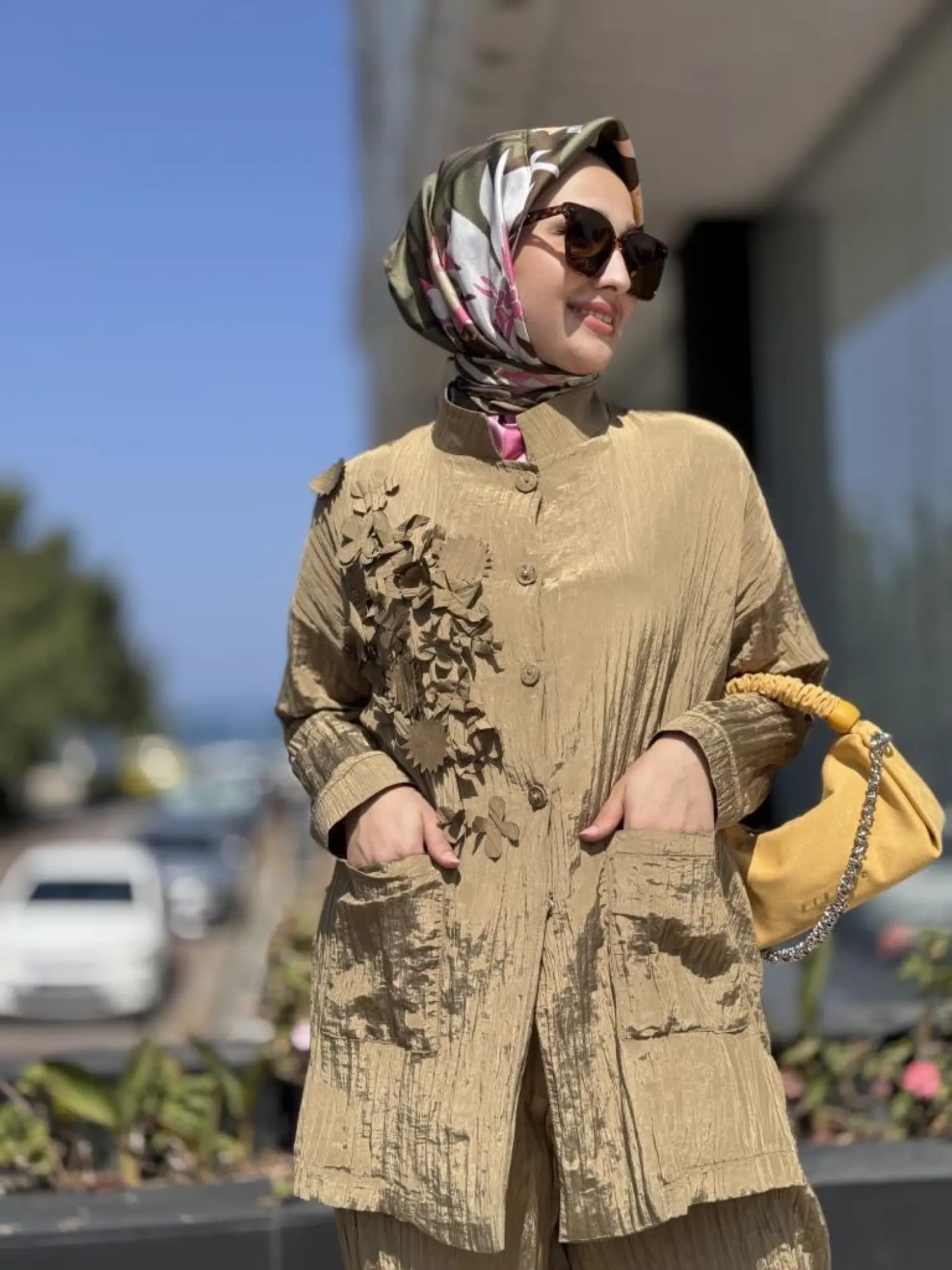 Ghisa Gögüs Detaylı Kraş Ceket Pantolon Takım 4064