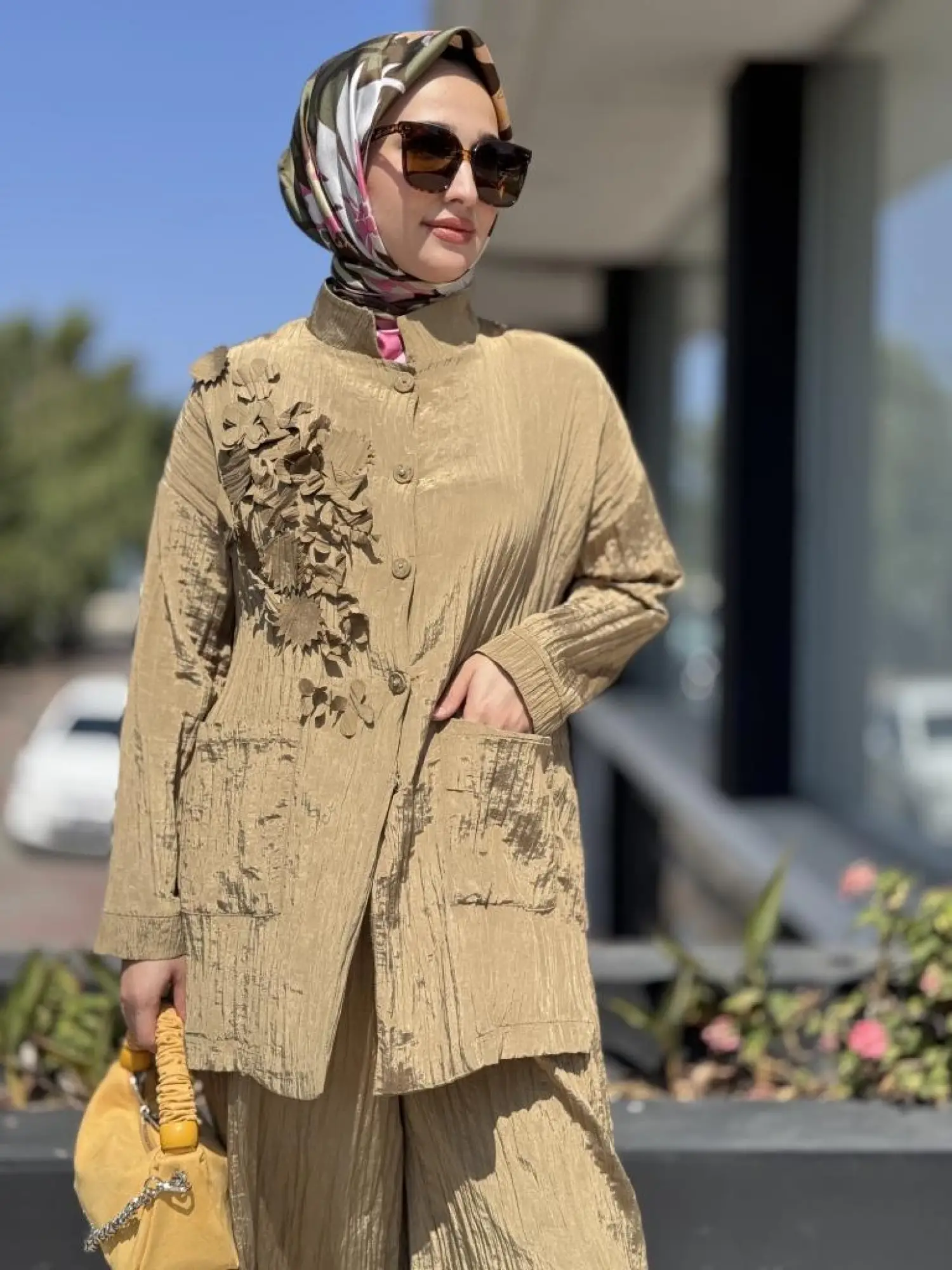 Ghisa Gögüs Detaylı Kraş Ceket Pantolon Takım 4064