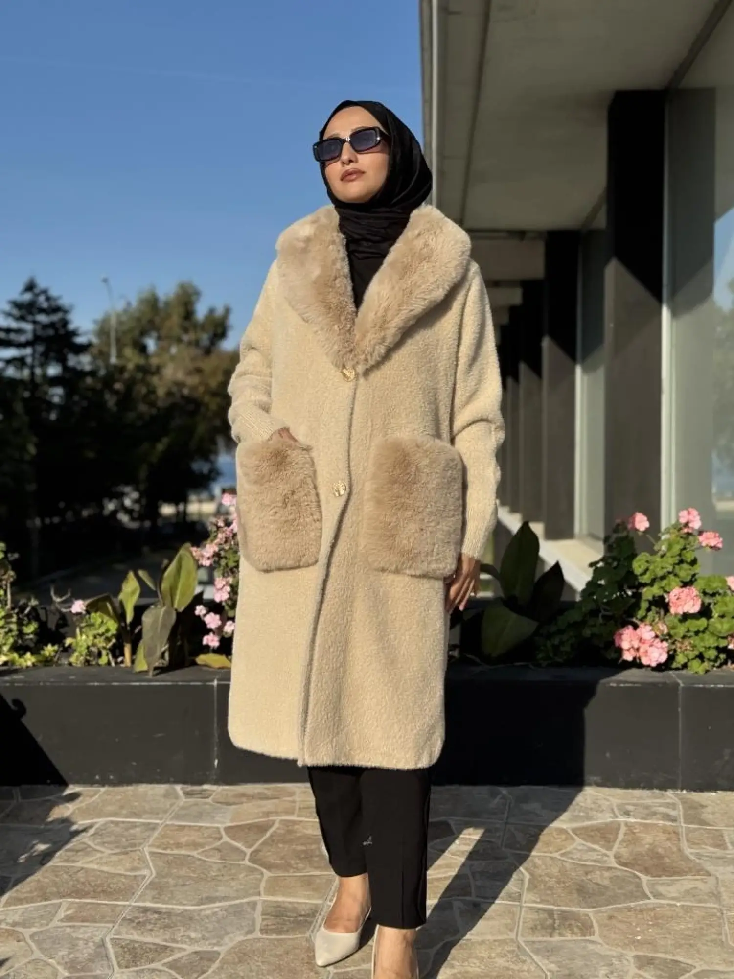 Ghisa Kürk Detaylı Düğmeli Angora Kaban 24111