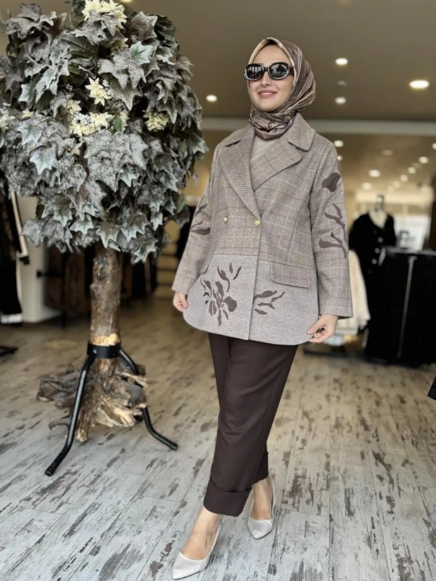 Ghisa Nakış Detaylı Ekose Yün Ceket/Pantolon Takım 3911