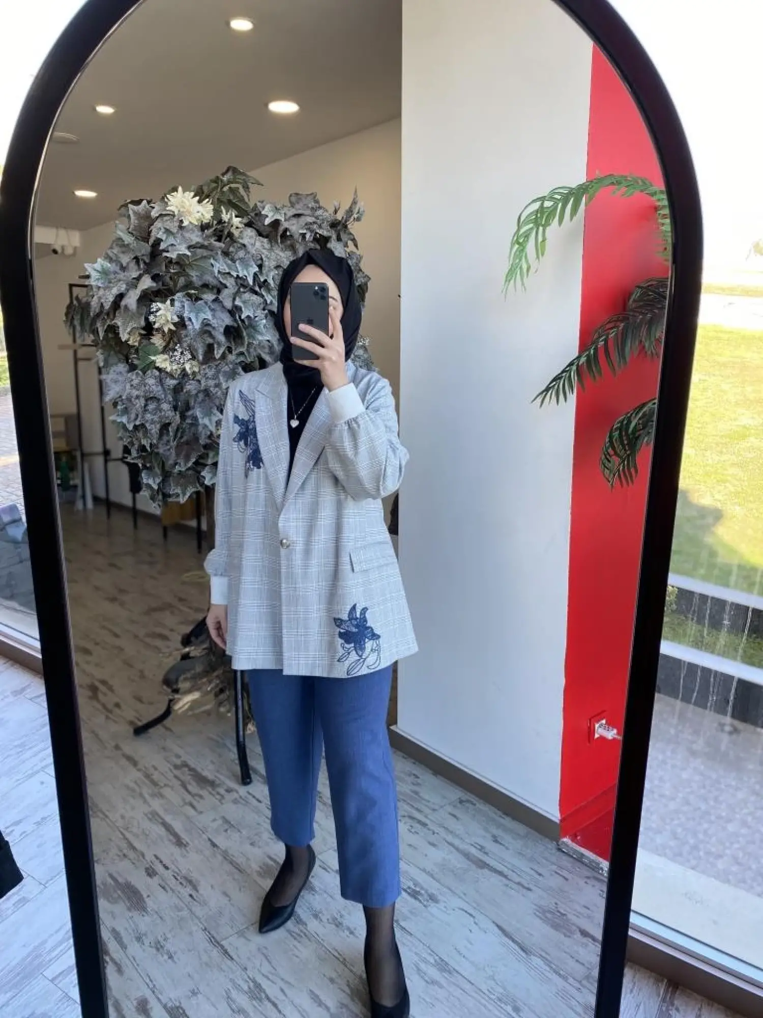 Ghisa Nakış İşlemeli Kareli Ceket Pantolon Takım 3940