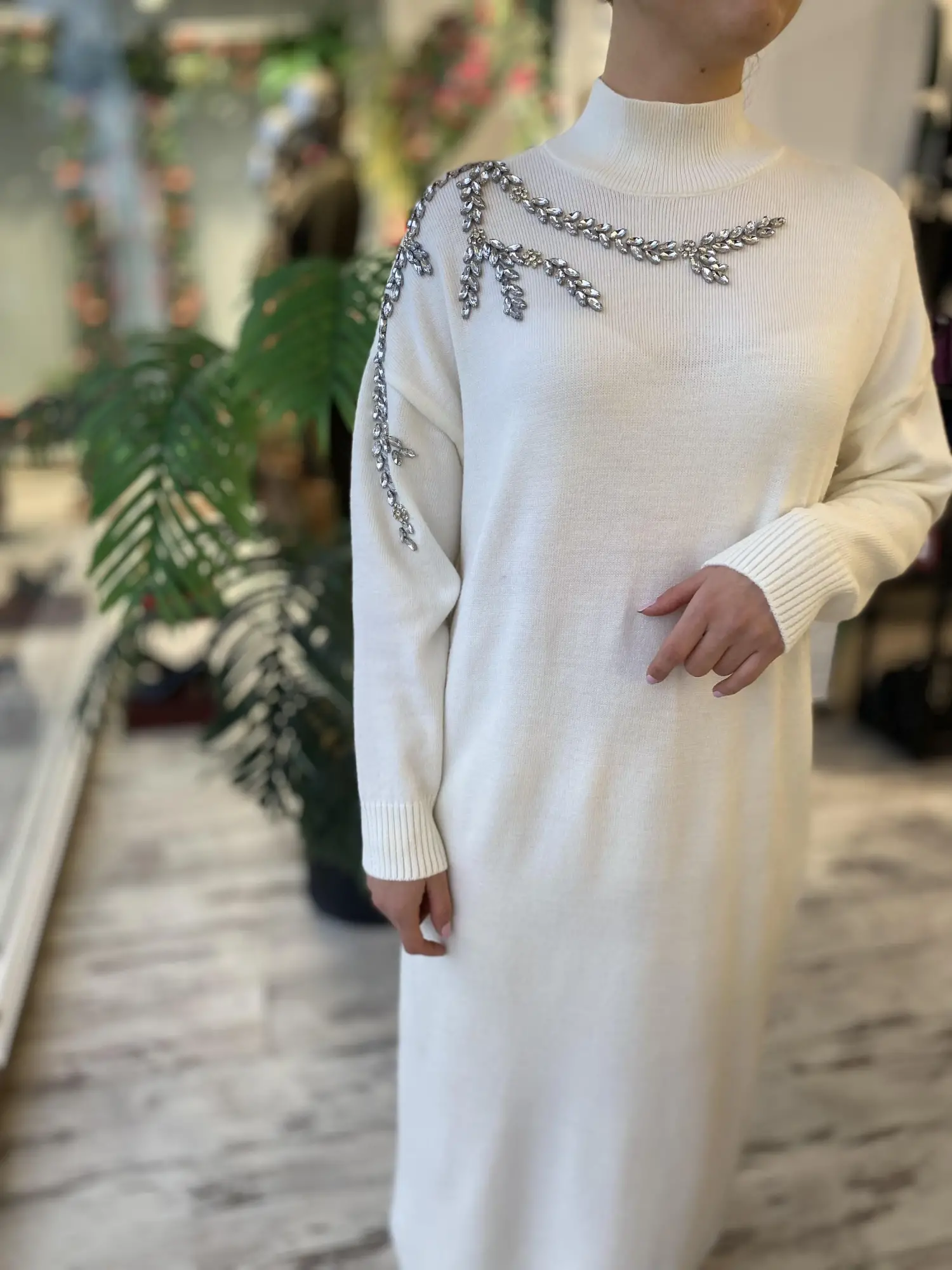 Ghisa Omuzu Taşlı Triko Elbise G4429