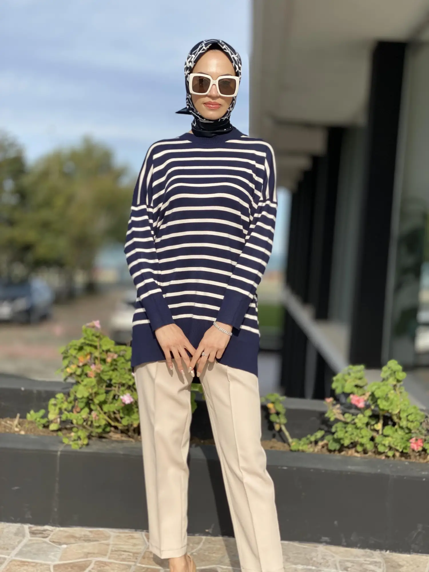 Ghisa Önü Dikişli Beli Lastikli Kalem Pantolon 8304