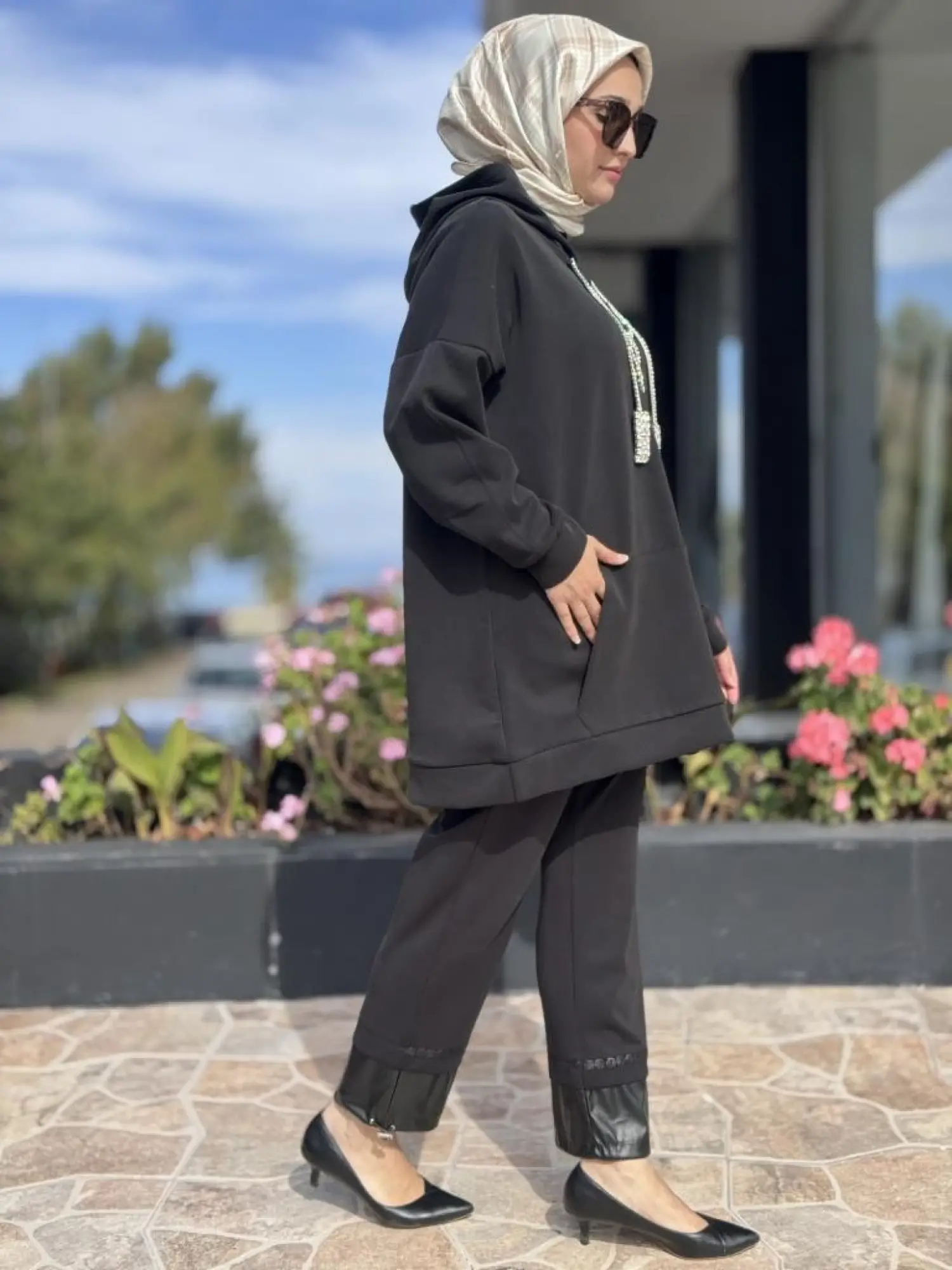 Ghisa Önü Krital Taş Aksesuarlı Tunik Pantolon Takım G4142