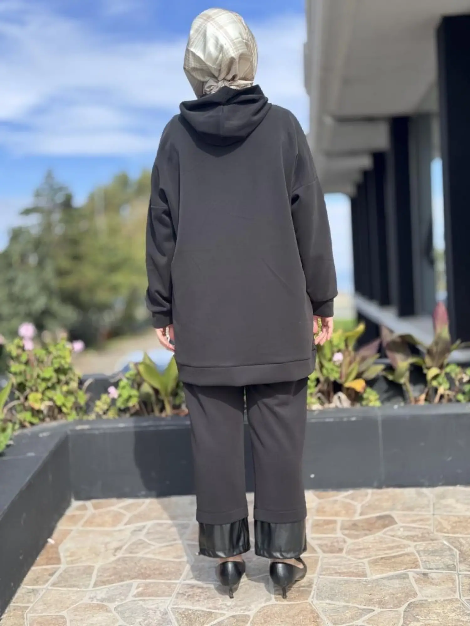 Ghisa Önü Krital Taş Aksesuarlı Tunik Pantolon Takım G4142