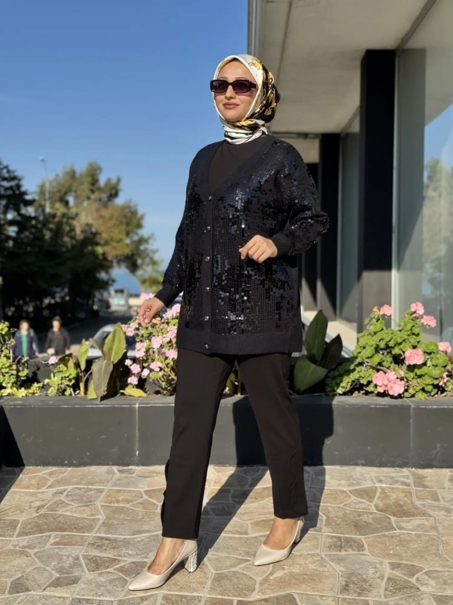 Ghisa Payet Detaylı Düğmeli Triko Hırka G241404