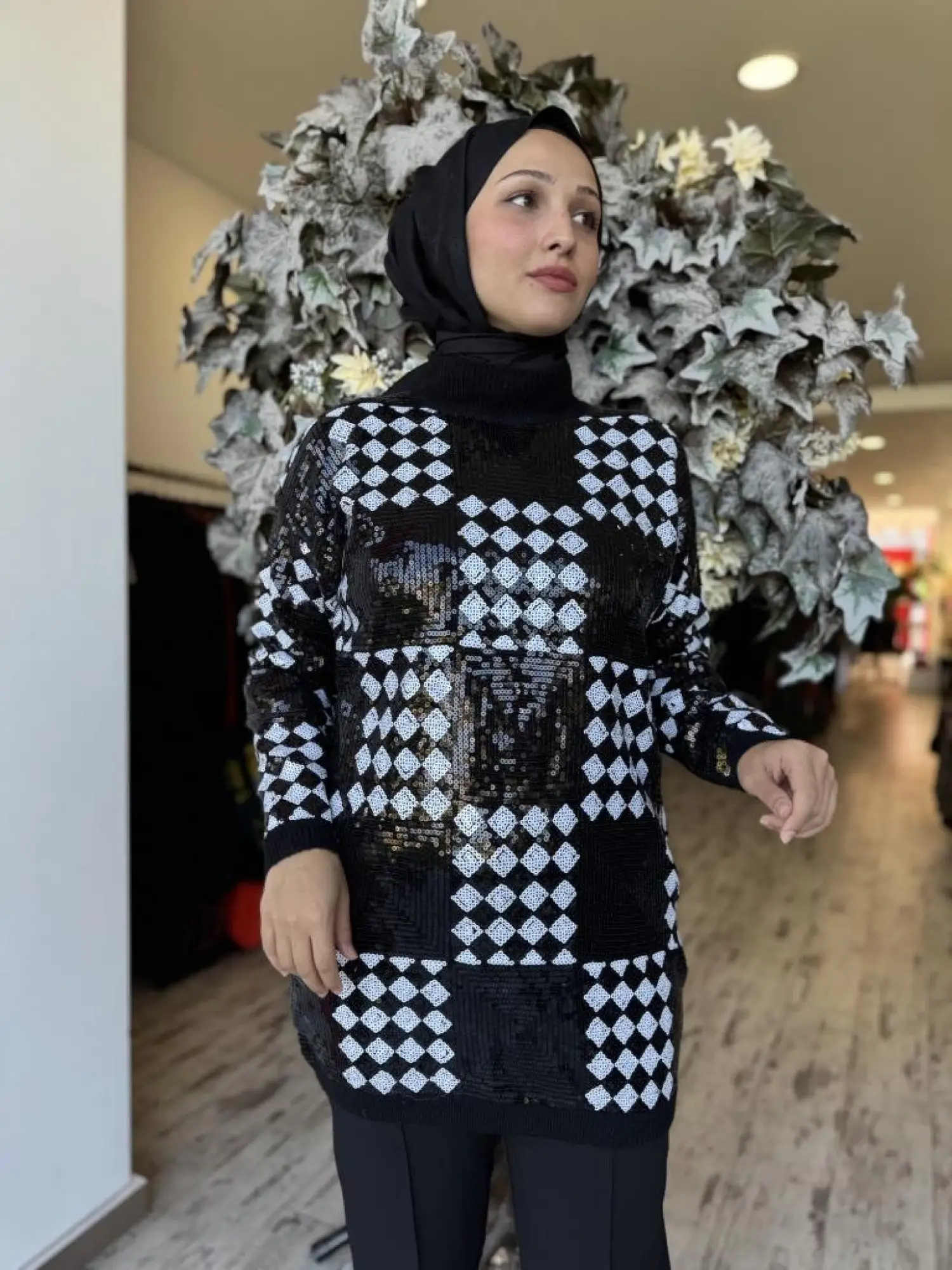 Ghisa Payet Detaylı Triko Tunik G241466