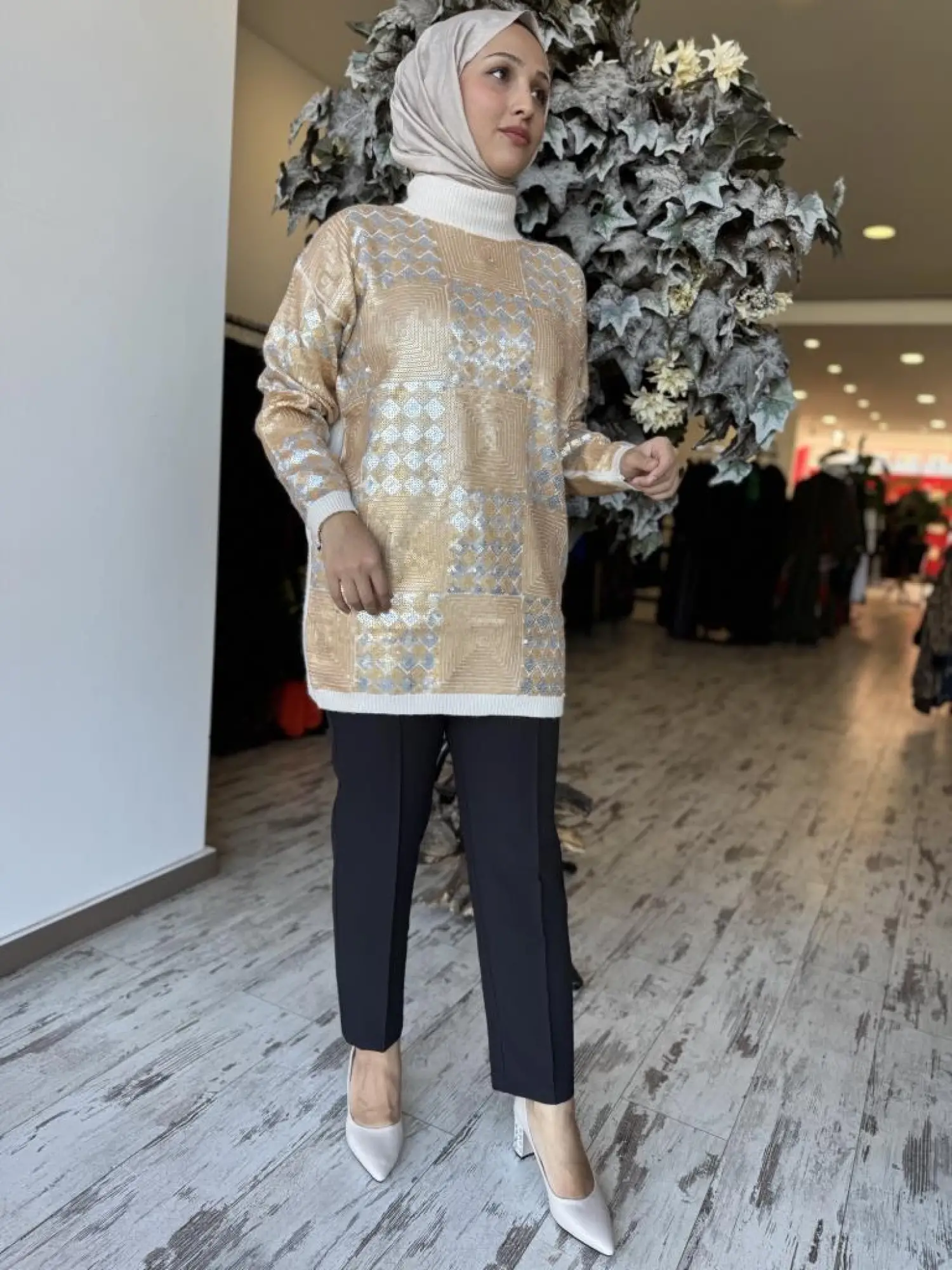 Ghisa Payet Detaylı Triko Tunik G241466