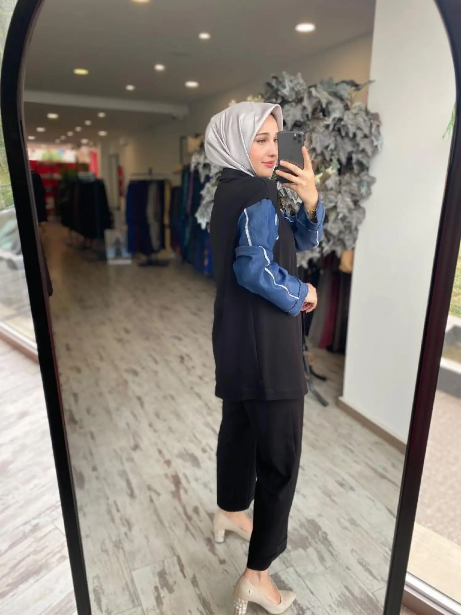 Ghisa Payet ve Kot Detaylı Kap Pantolon Takım 4943