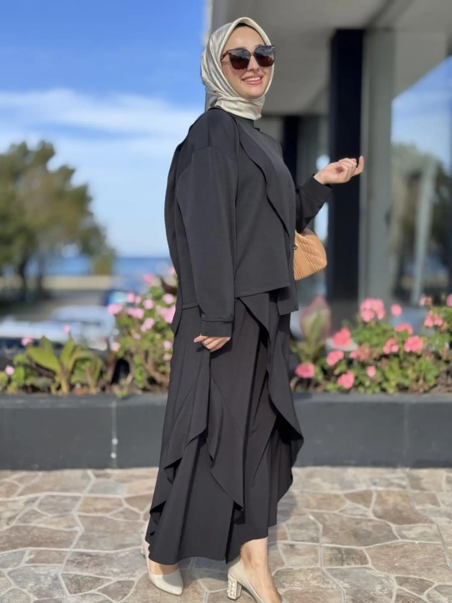 Ghisa Teknik Kumaş Detaylı Bluz Etek Takım G4117