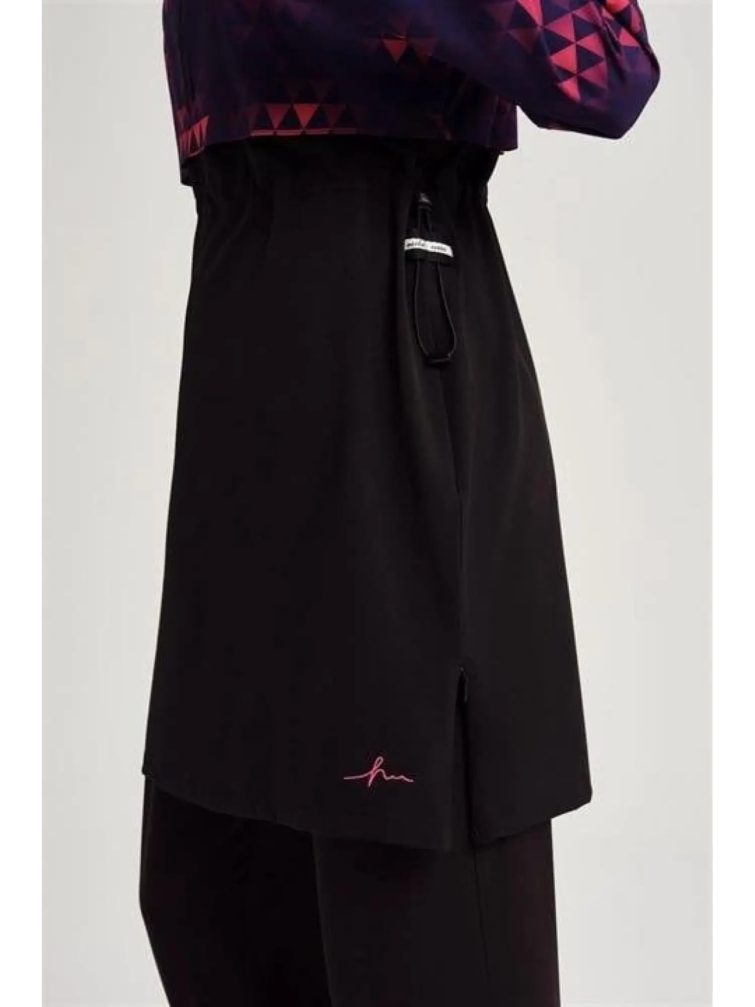 Haşema Esila Serisi Siyah-Fuşta Tam Tesettür Tek Mayo Üstü HSM2934