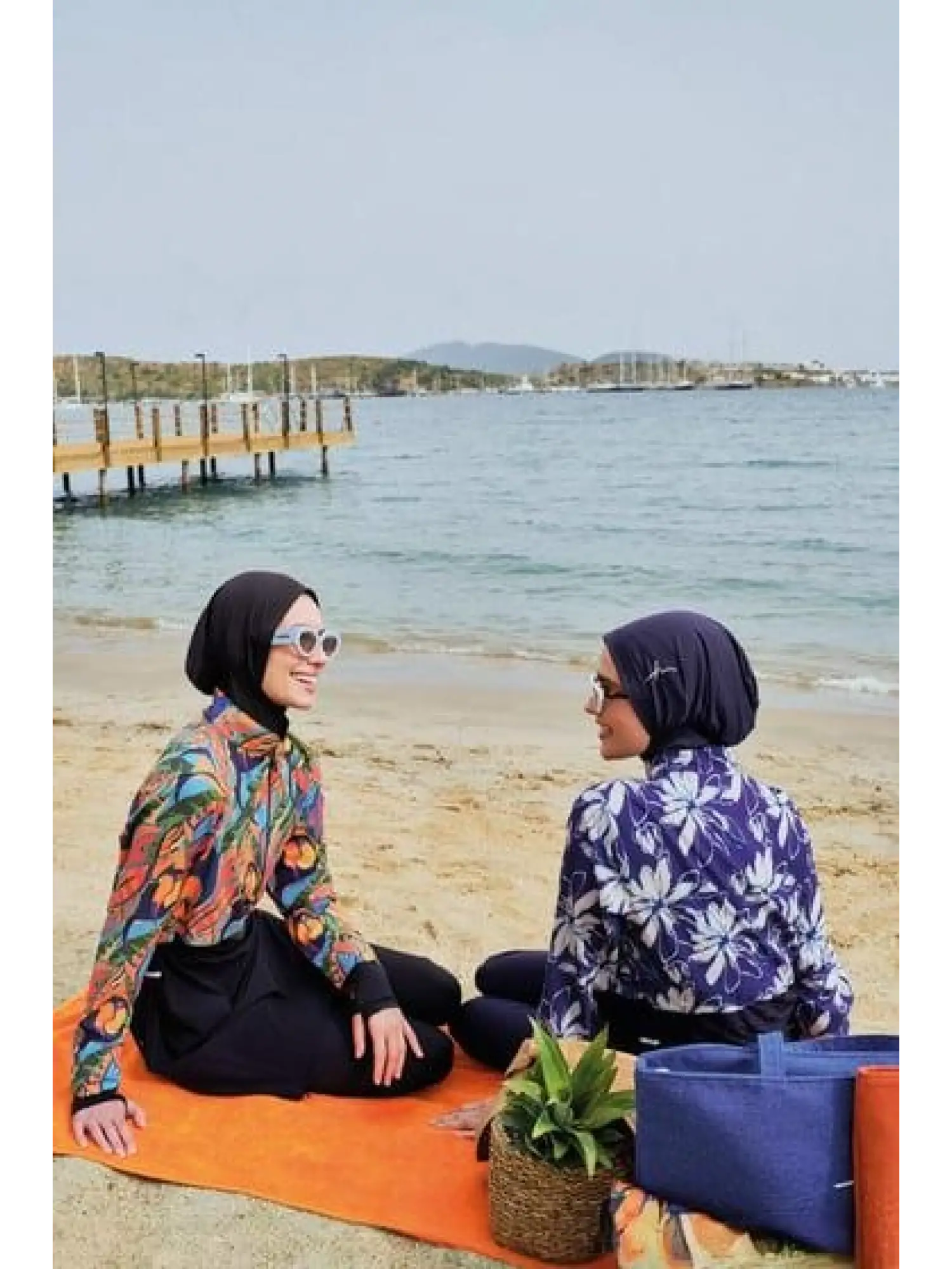 Haşema Esila Tropikal Desenli Jileli Tek Mayo Üstü HSM2934