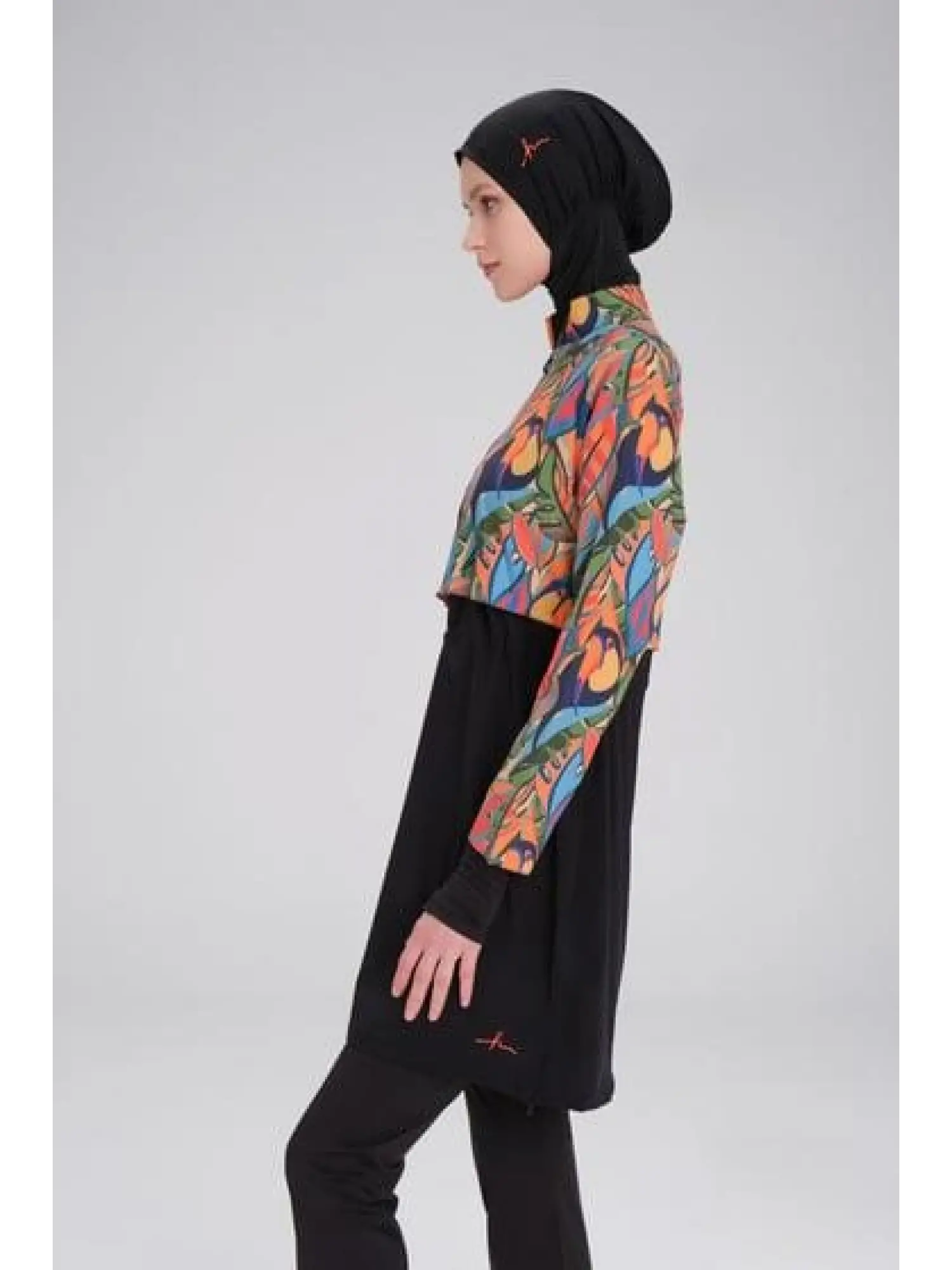 Haşema Esila Tropikal Desenli Jileli Tek Mayo Üstü HSM2934