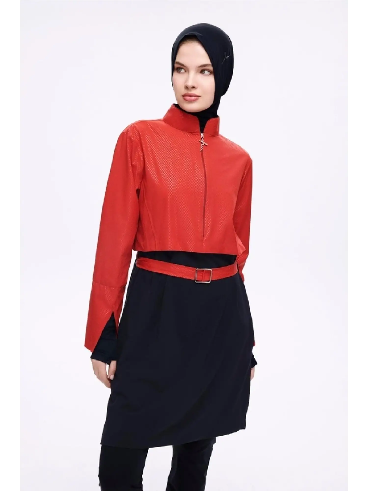 Haşema Kemer Toka Detaylı 5 Parça Kırmızı-Siyah Mayo Takımı HSM5052