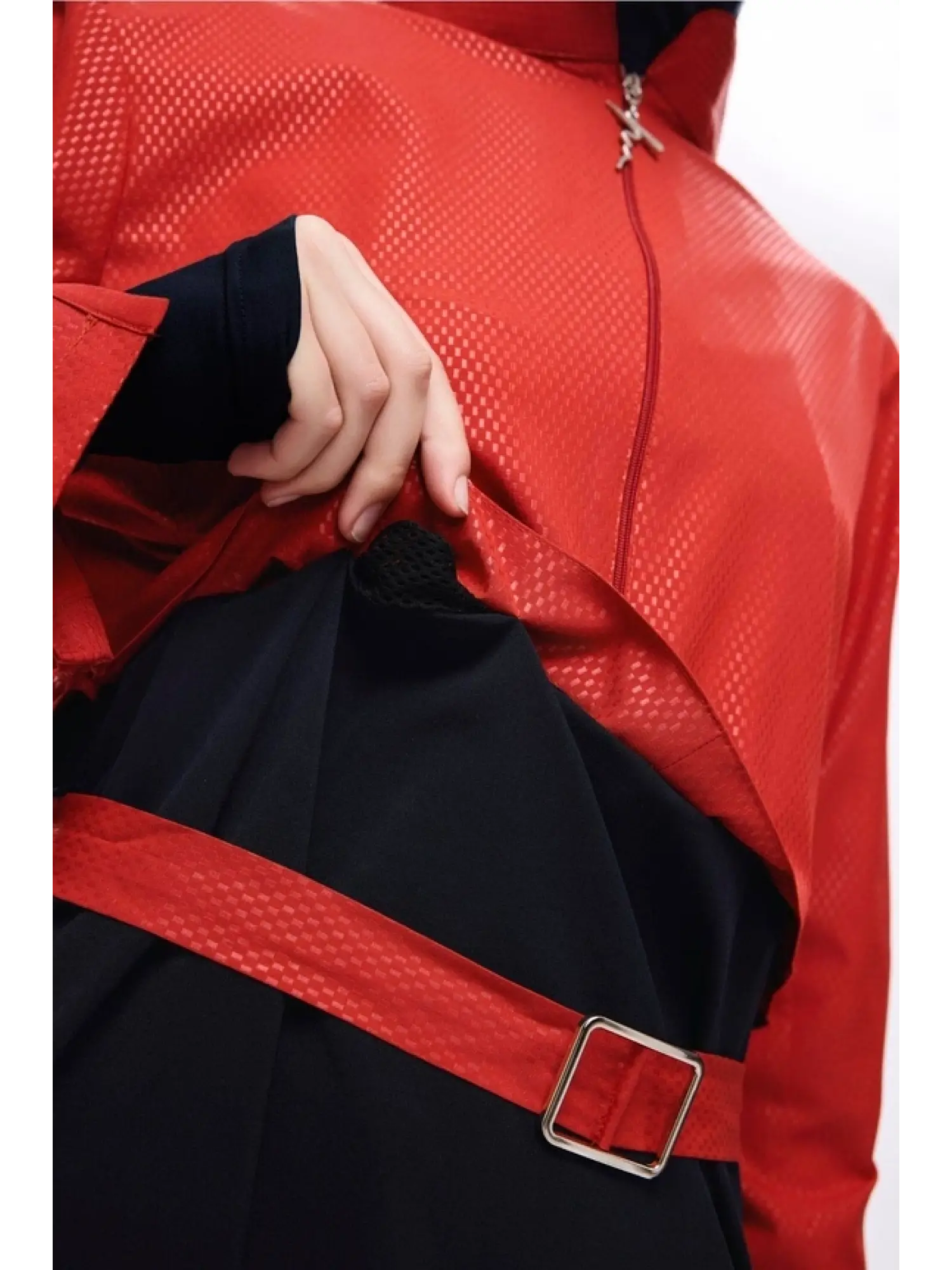 Haşema Kemer Toka Detaylı 5 Parça Kırmızı-Siyah Mayo Takımı HSM5052