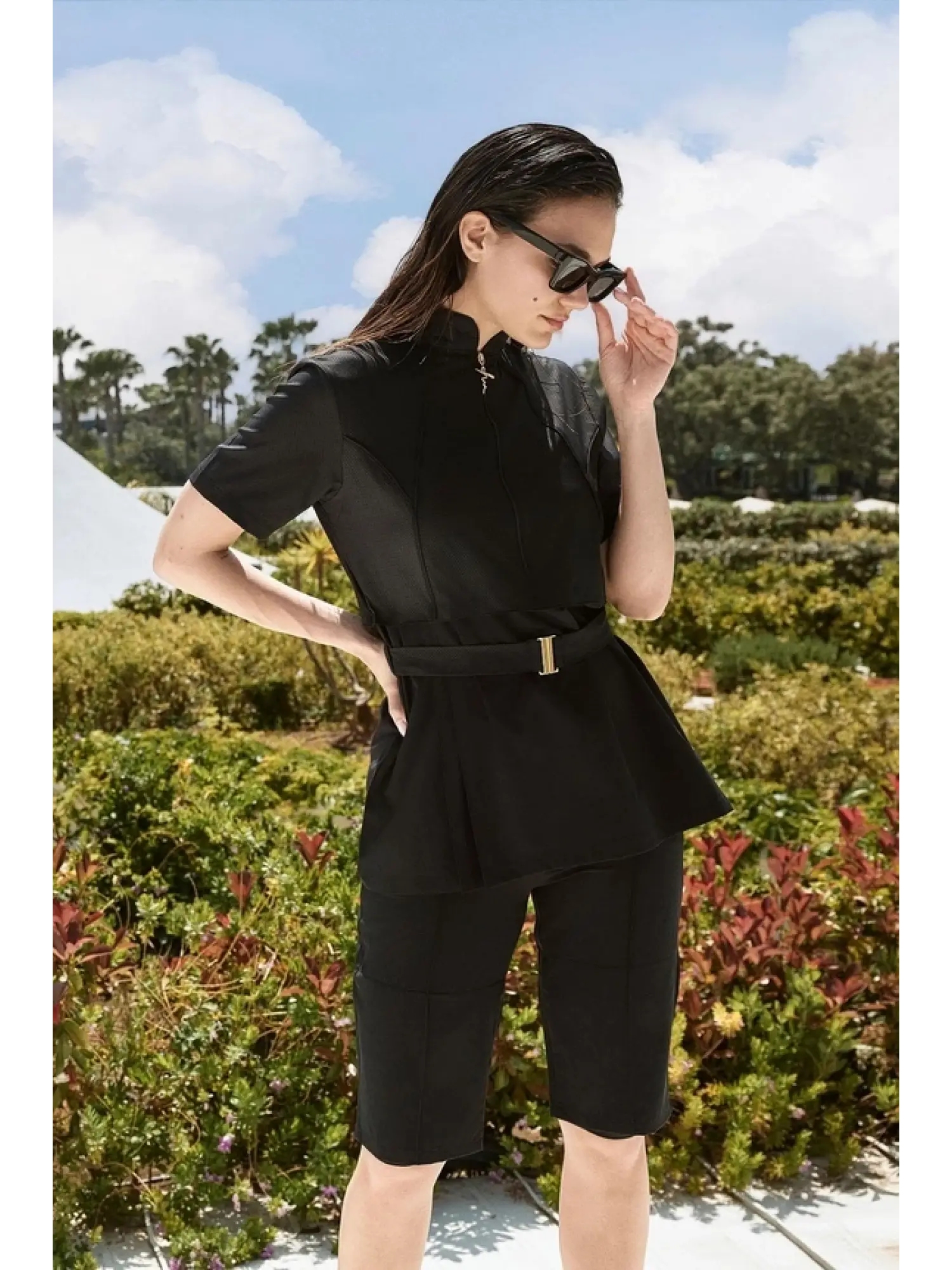 Haşema Kemer Toka Detaylı Dokulu 5 Parça Yarı Kapalı Siyah Mayo Takımı HSM5039