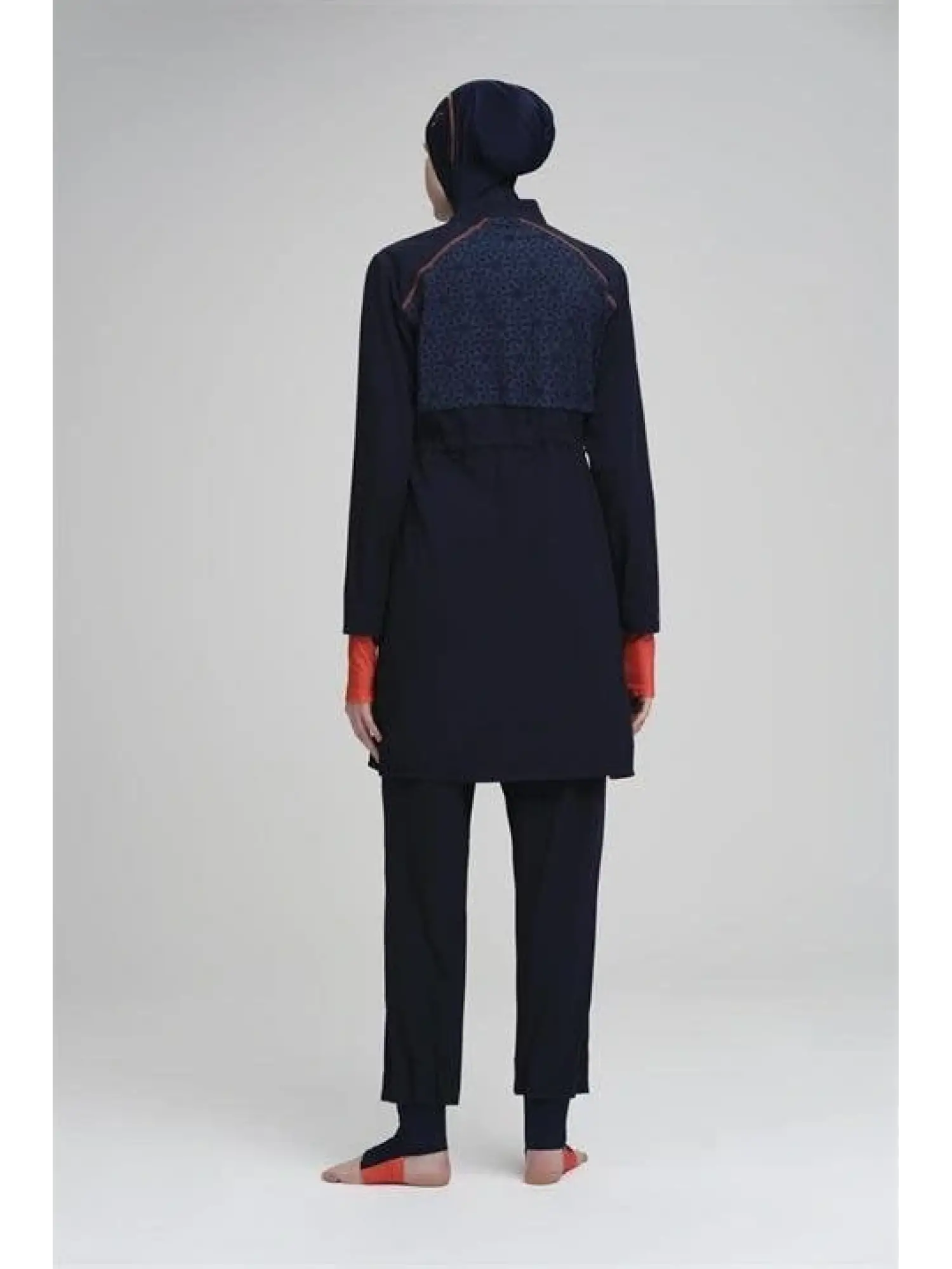 Haşema Performans Serisi 6 Parça Lacivert Tesettür Mayo HSM2010