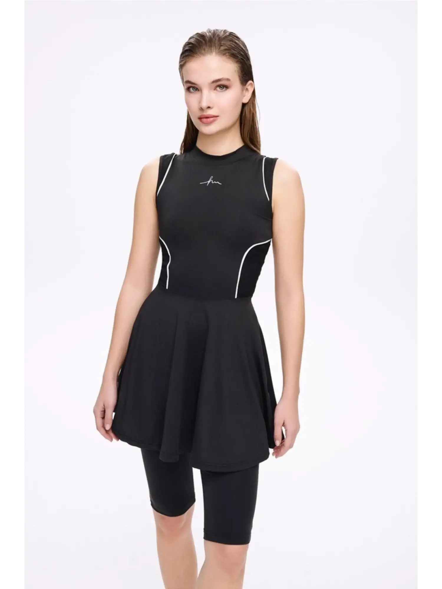 Haşema Spor Kesim Siyah 4 Parça Yarı Kapalı Mayo Takımı HSM5014