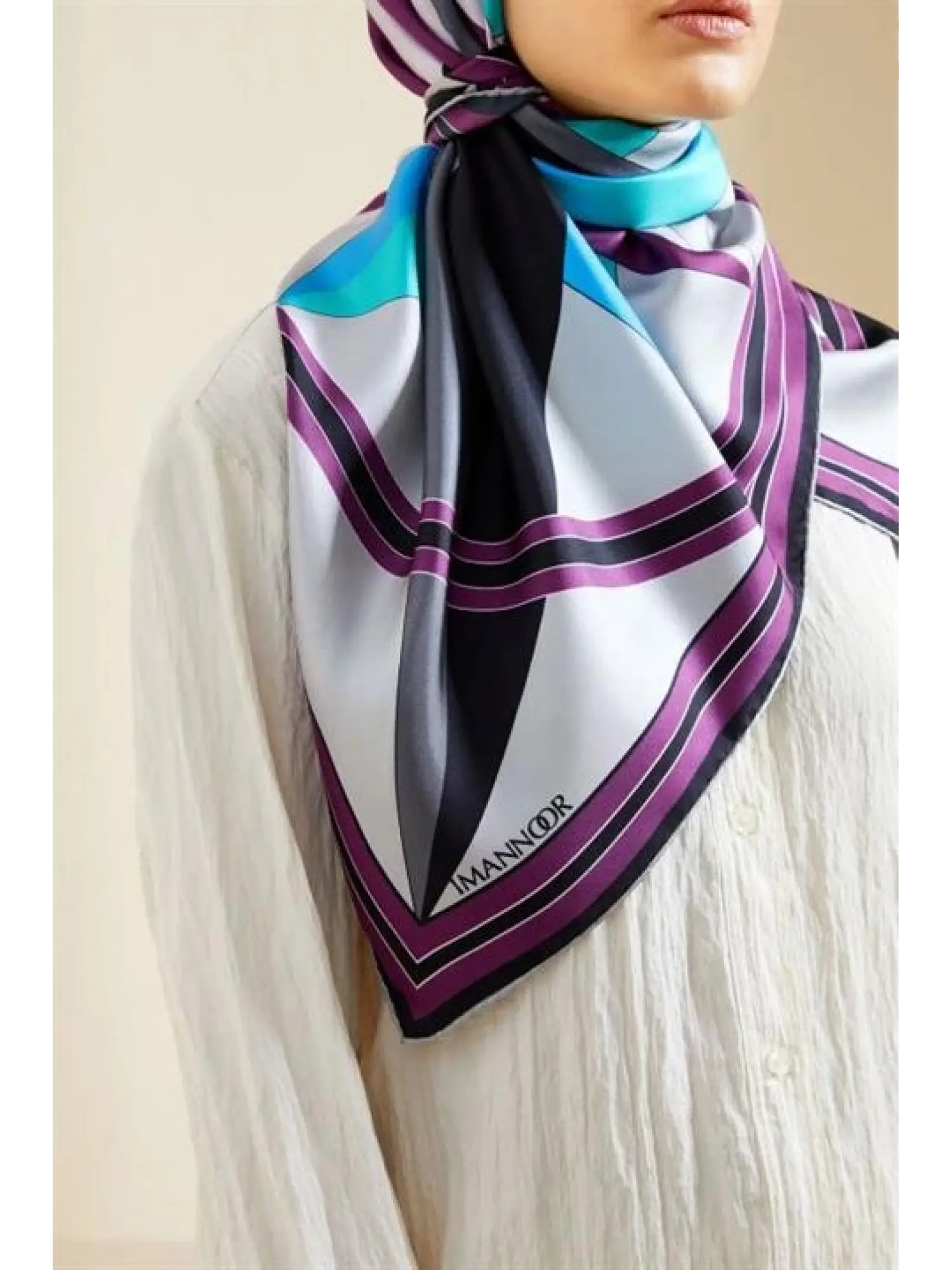 İmannoor Kuzeyin Pusulası Tivil İpek Eşarp 90x90 22K4044