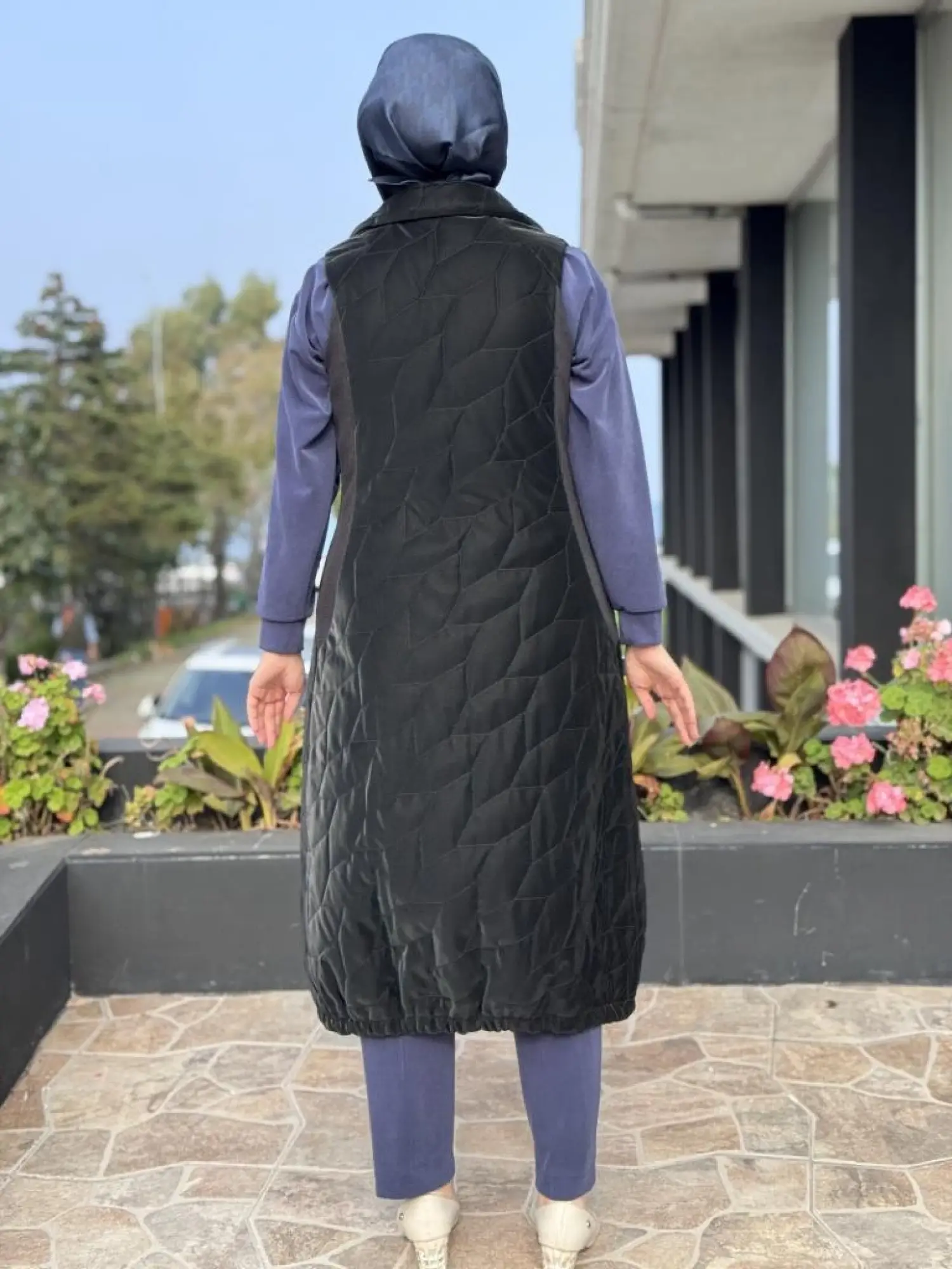 İnvee Triko Detaylı Çıtçıtlı Rugan Yelek