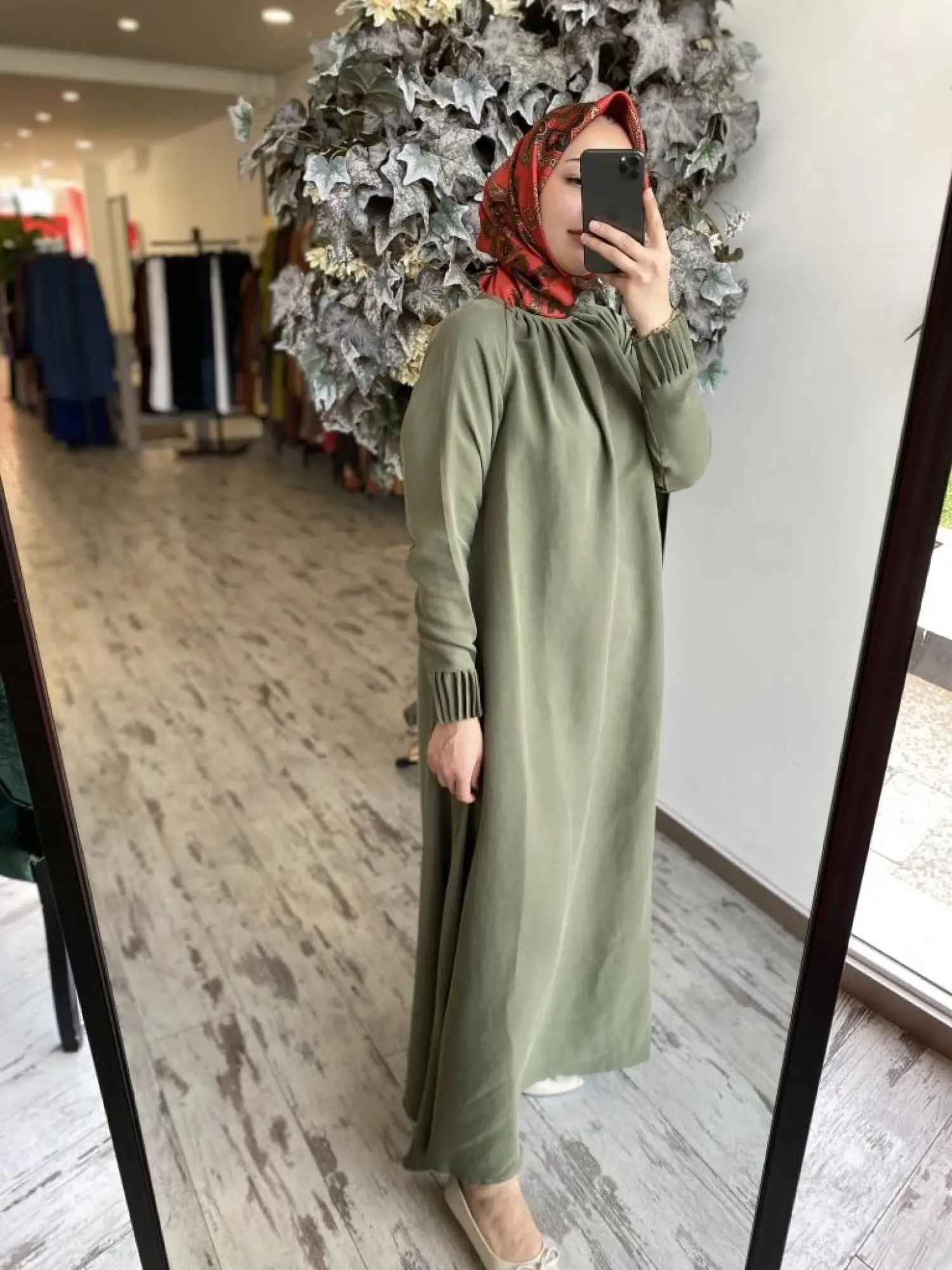 İnvee Yakası Pens Detaylı Tensel Elbise 6964