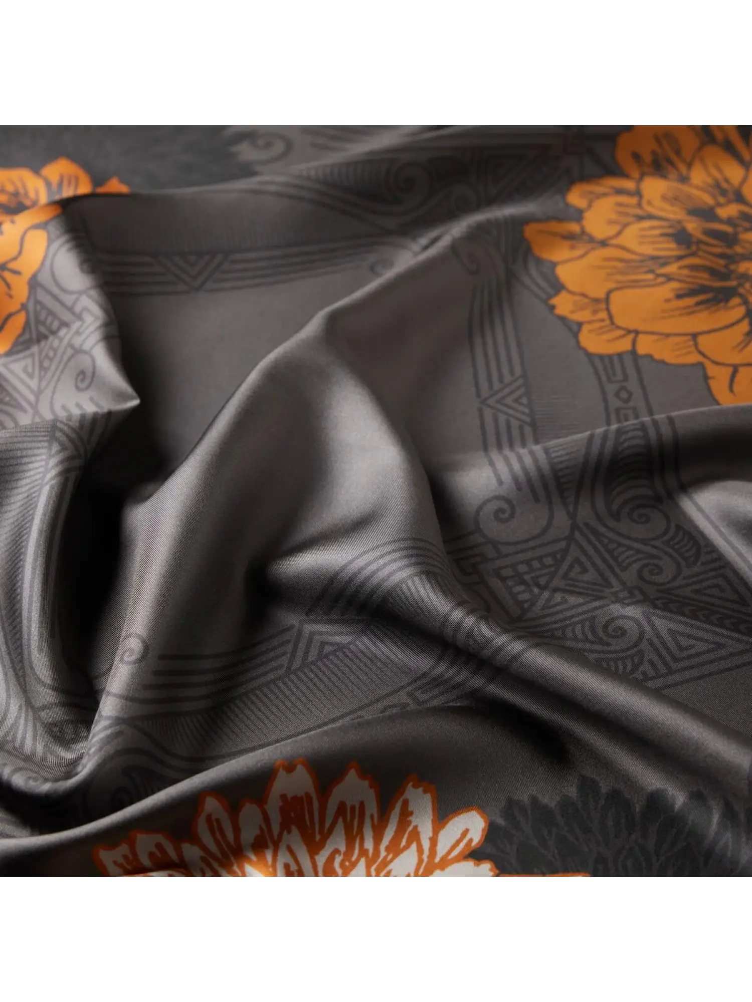 İPEKEVİ İPEK EŞARP 1299