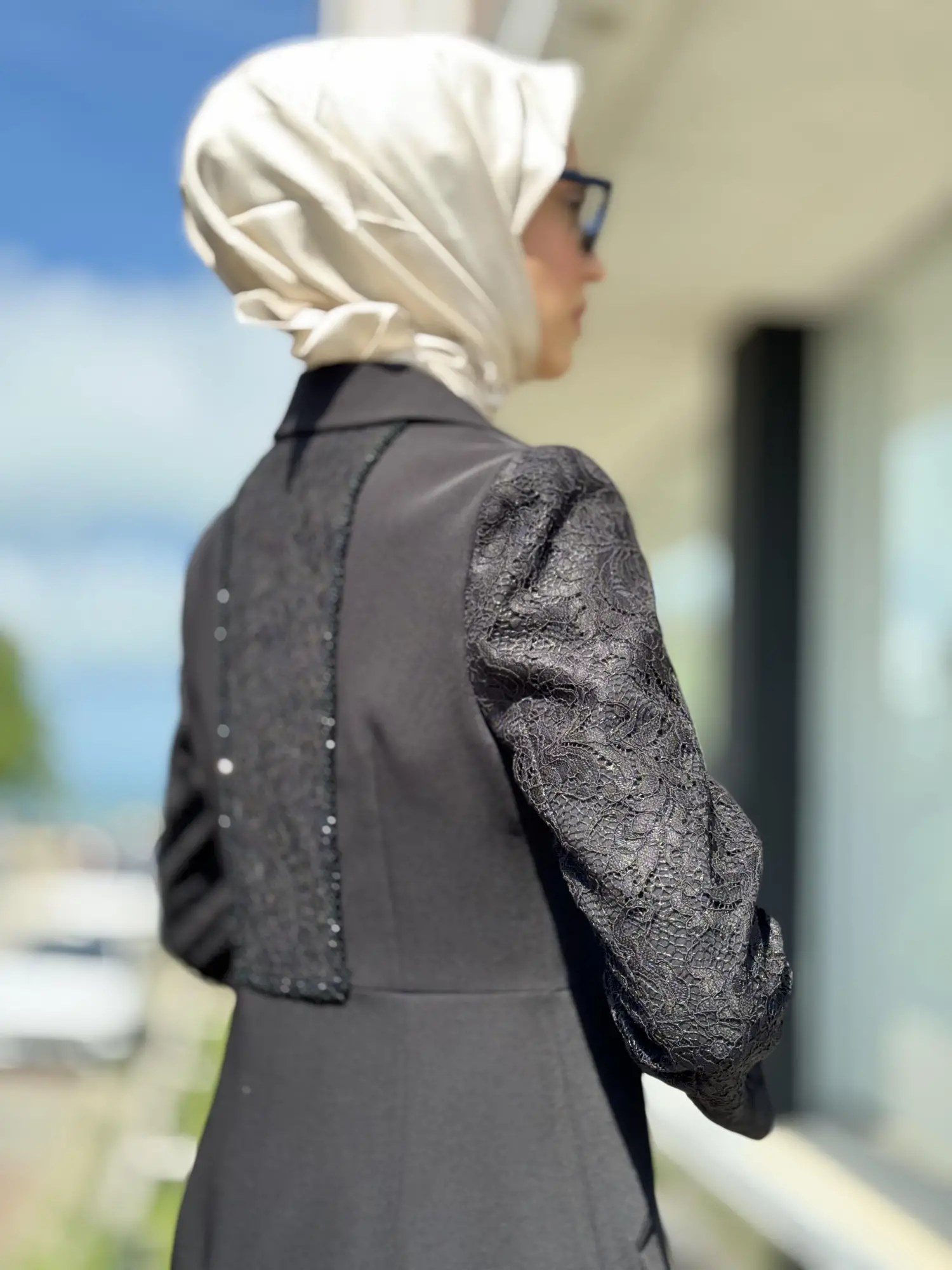 Jamila Sarah Kolları ve Arkası Dantel İşlemeli Ceket Pantolon Takım 9022