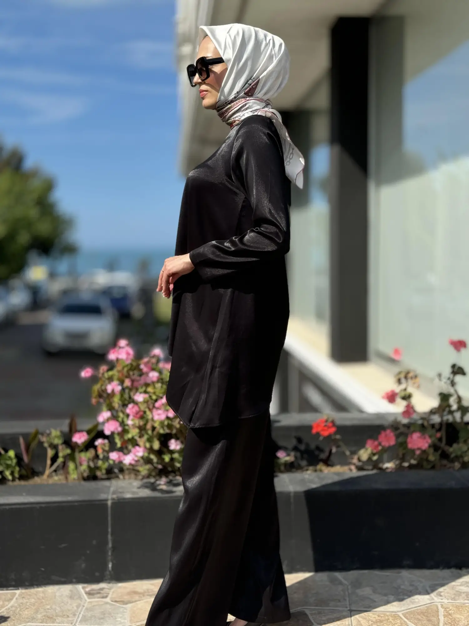 Kahma Asimetrik Simli Tunik  Beli Lastikli Cepli Pantolon Takım