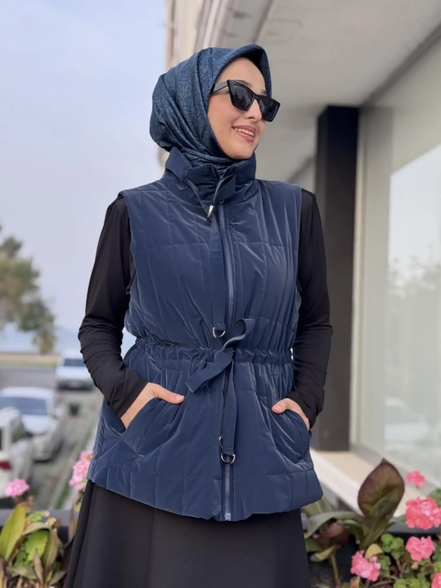 Kahma Beli Köprü Büzgü Detaylı Şişme Yelek