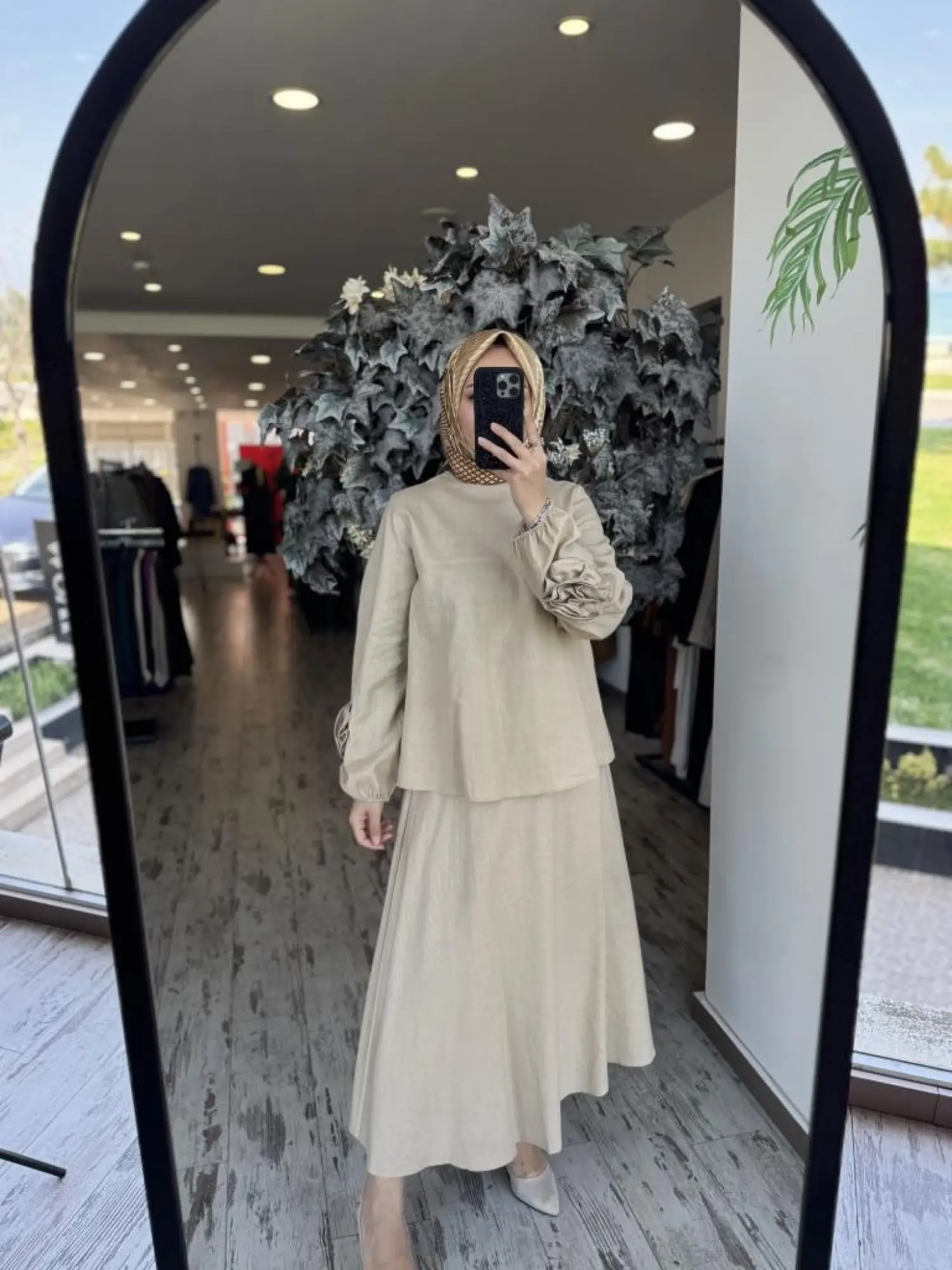 Kahma Kolları Gül Detaylı Pamuk Keten Bluz Etek Takım