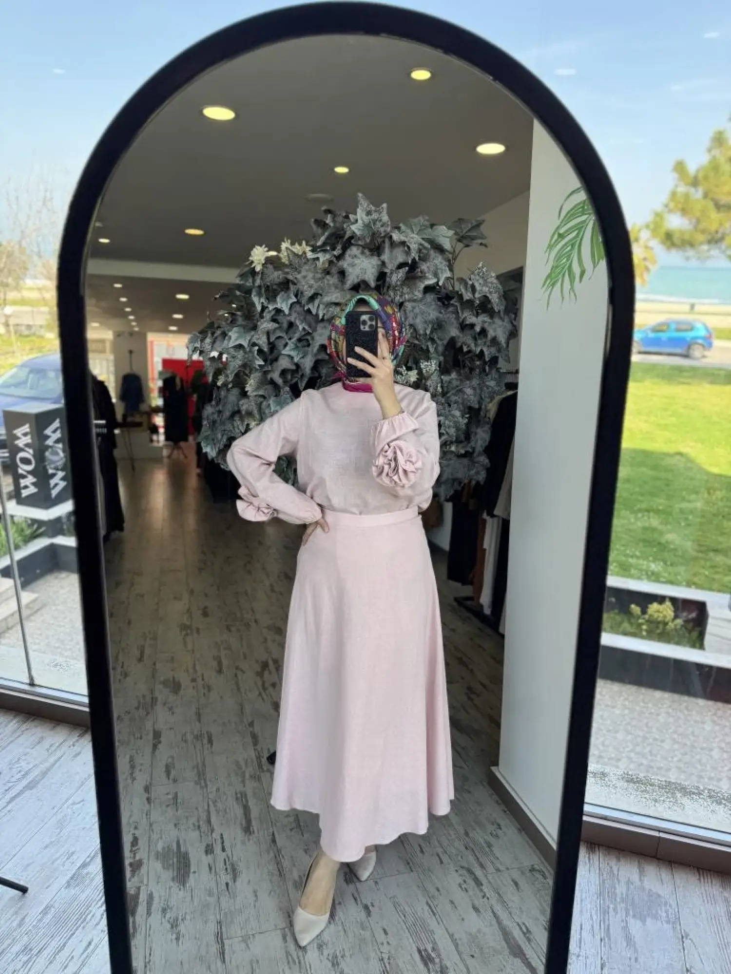 Kahma Kolları Gül Detaylı Pamuk Keten Bluz Etek Takım