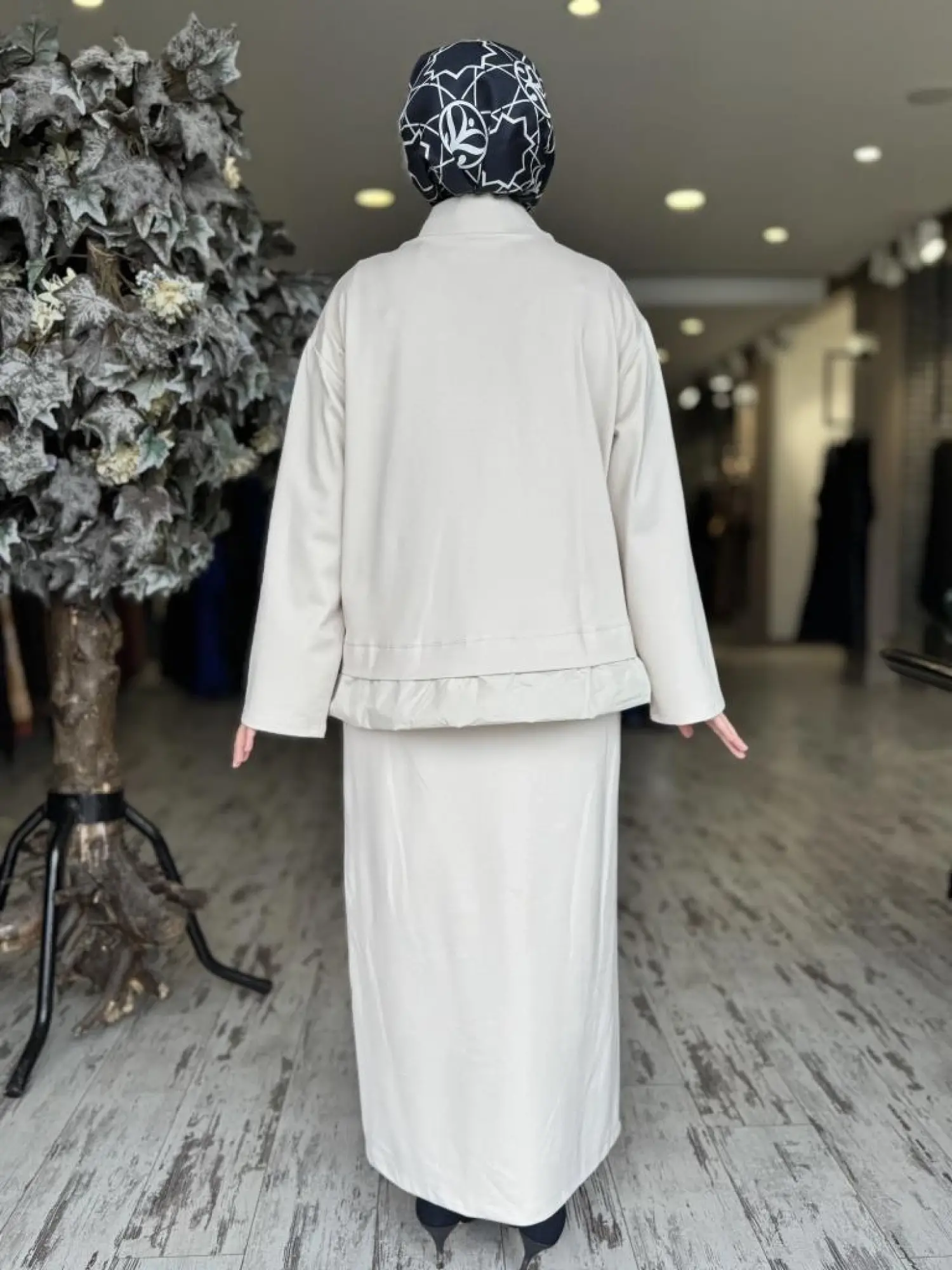 Kahma Omuz Gül Payet Detaylı Bluz