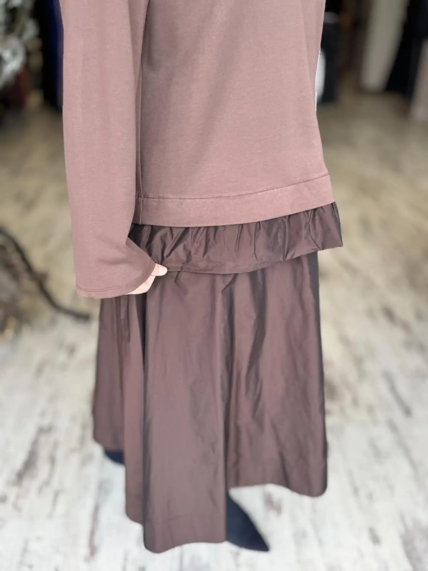 Kahma Omuz Gül Payet Detaylı Bluz