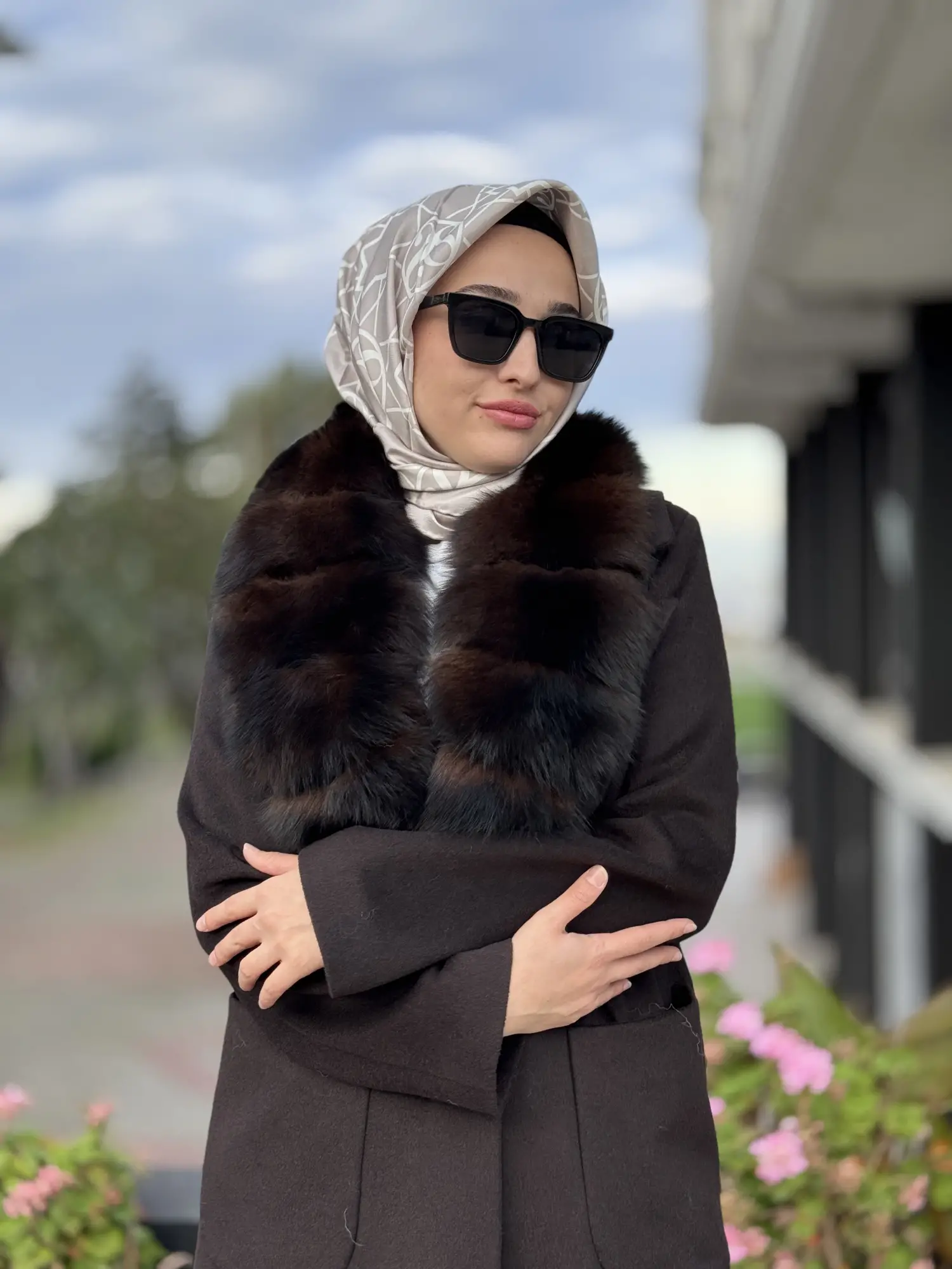 Kahma Seyyar Kürk Yakalı Kaşe Kaban