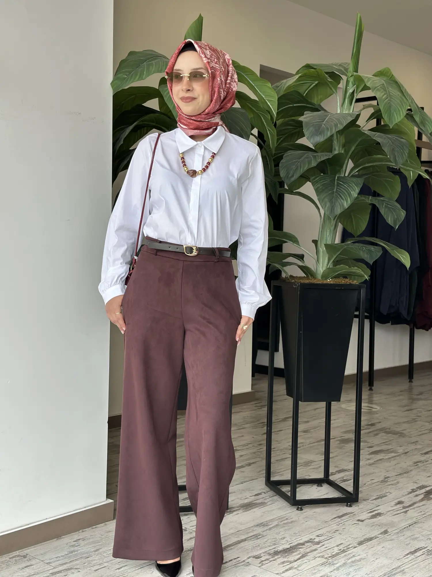 Kayra Kemerli Süet Pantolon KA19042